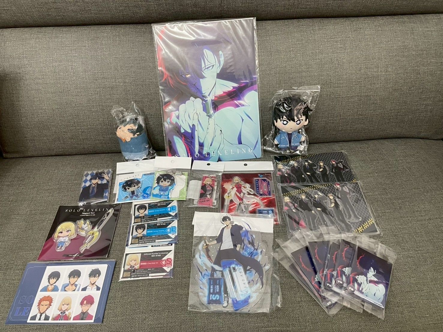 現貨~可快速出貨~官方周邊~我獨自升級~壓克力立牌（購買贈PR卡*1）/證件照組/娃娃鑰匙圈/透卡組/A4海報組等