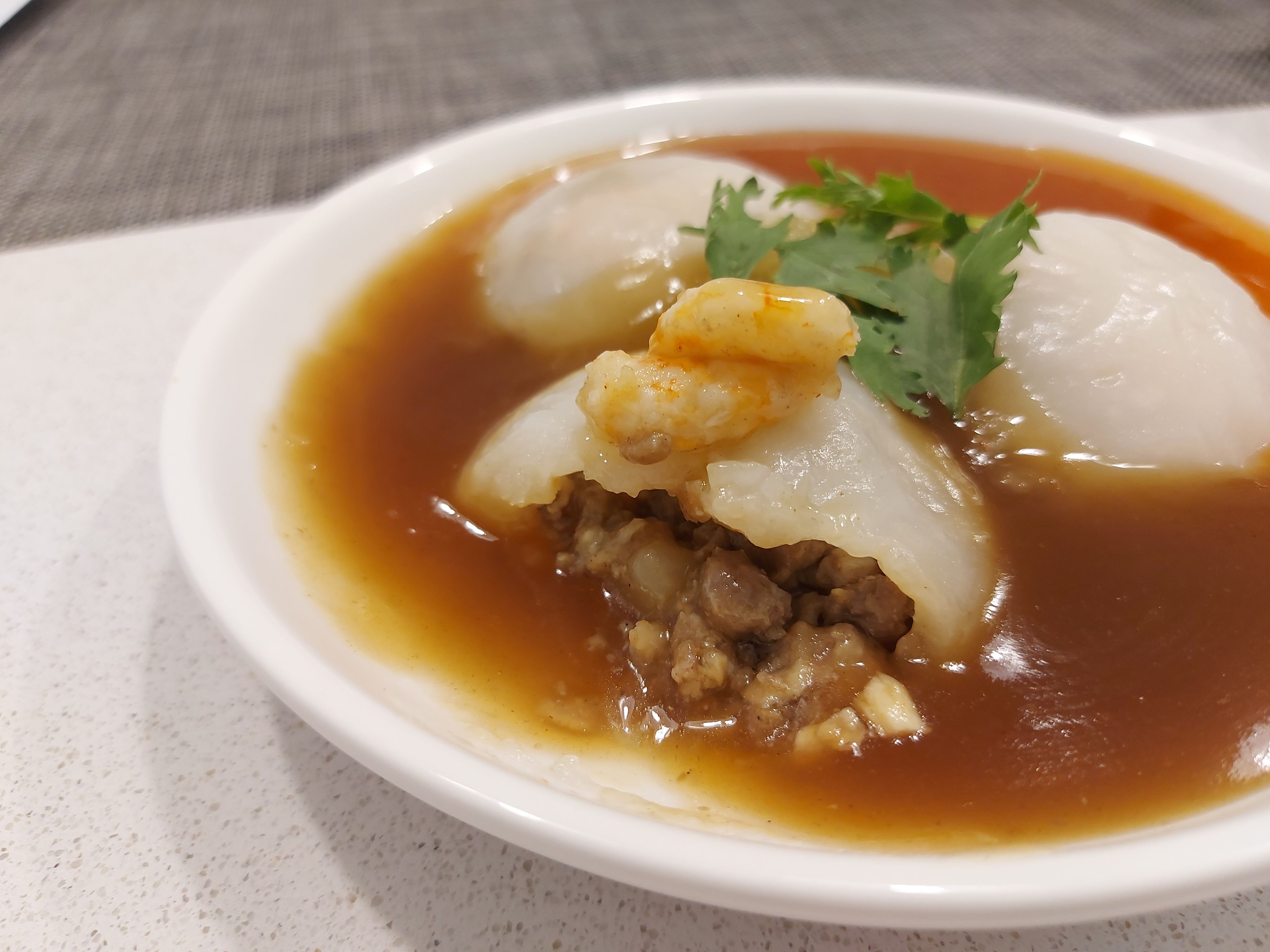 〔墊小餓〕古早味蝦仁肉圓