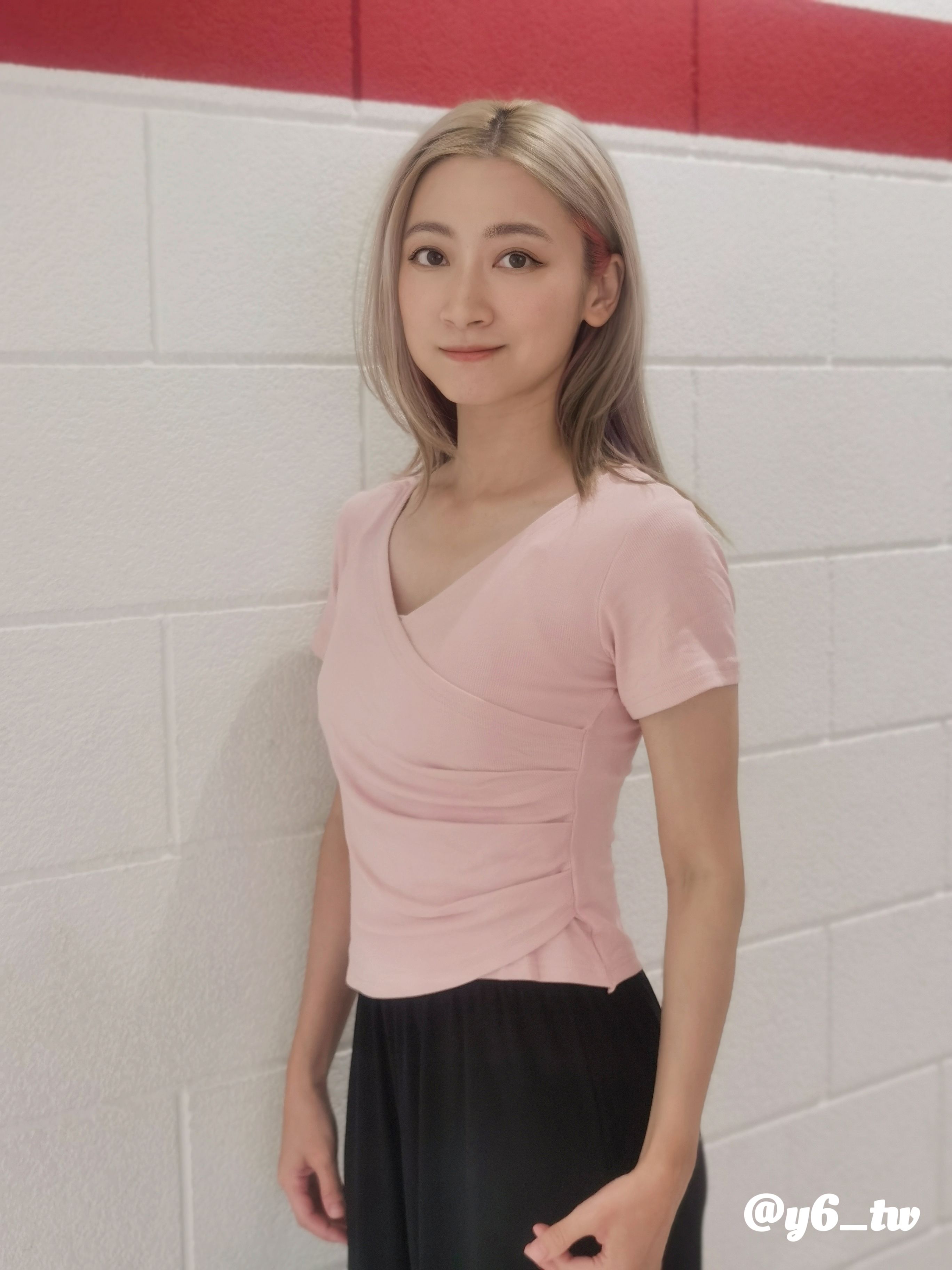 側腰抓皺短袖罩衫-三色