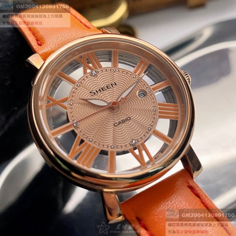 CASIO手錶，編號CA00006，34mm玫瑰金圓形精鋼錶殼，玫瑰金色鏤空，中三針顯示錶面，橘真皮皮革錶帶款