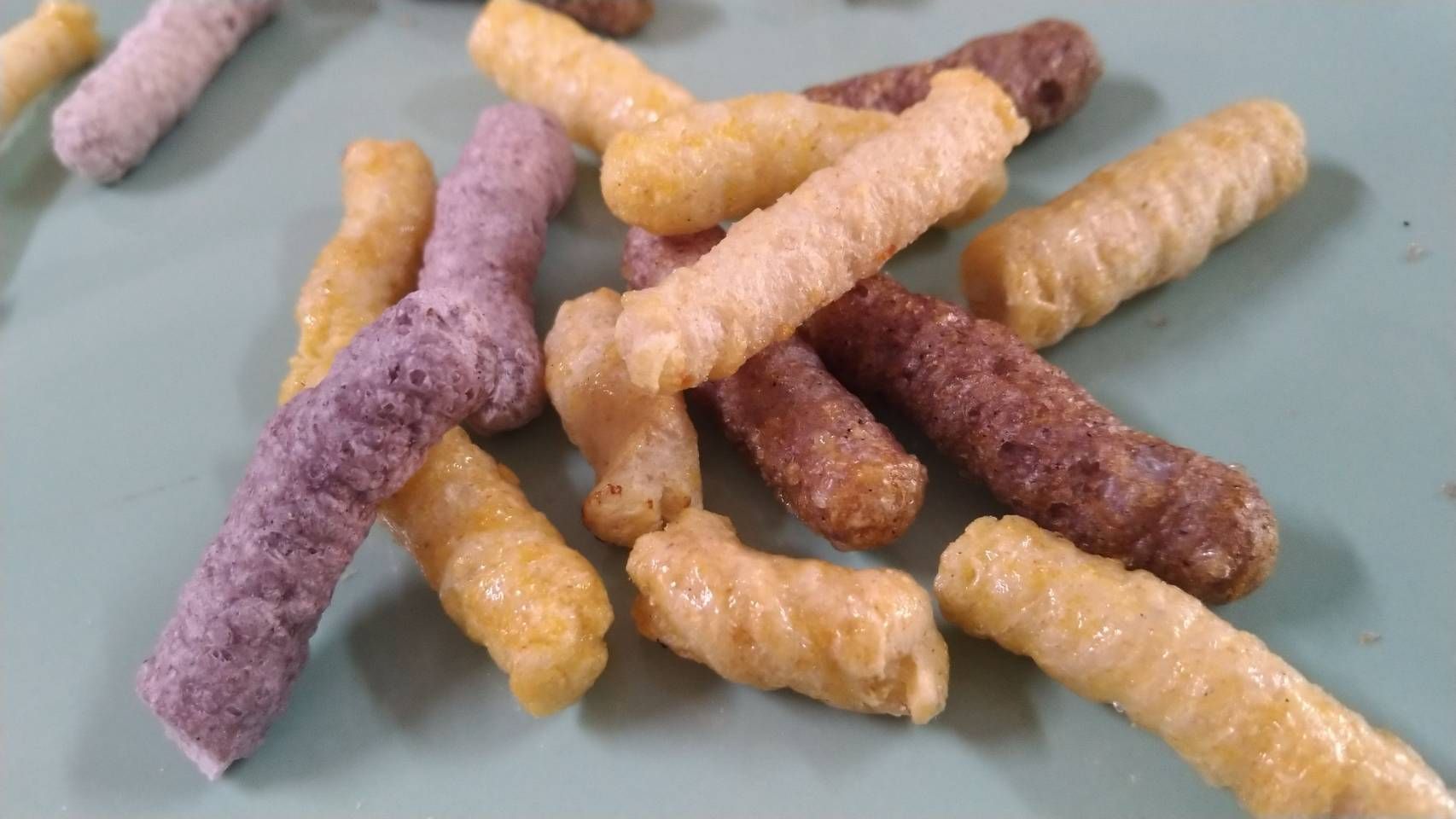 無油無糖米果超級大包淨重1公斤裝（糙米+黑糙米混裝）