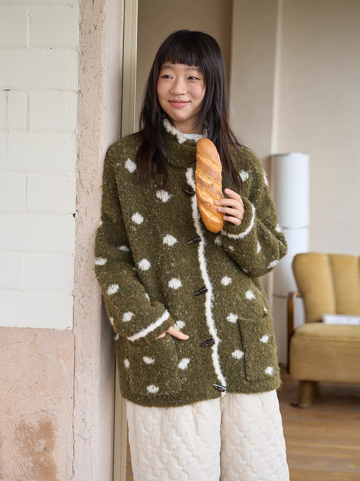 挪威假日 森林墨綠波點牛角釦外套