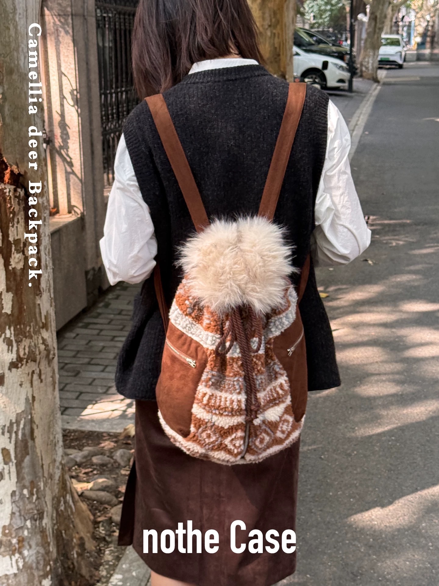 茶山麋鹿 費爾島麂皮拼接毛絨抽繩雙肩包