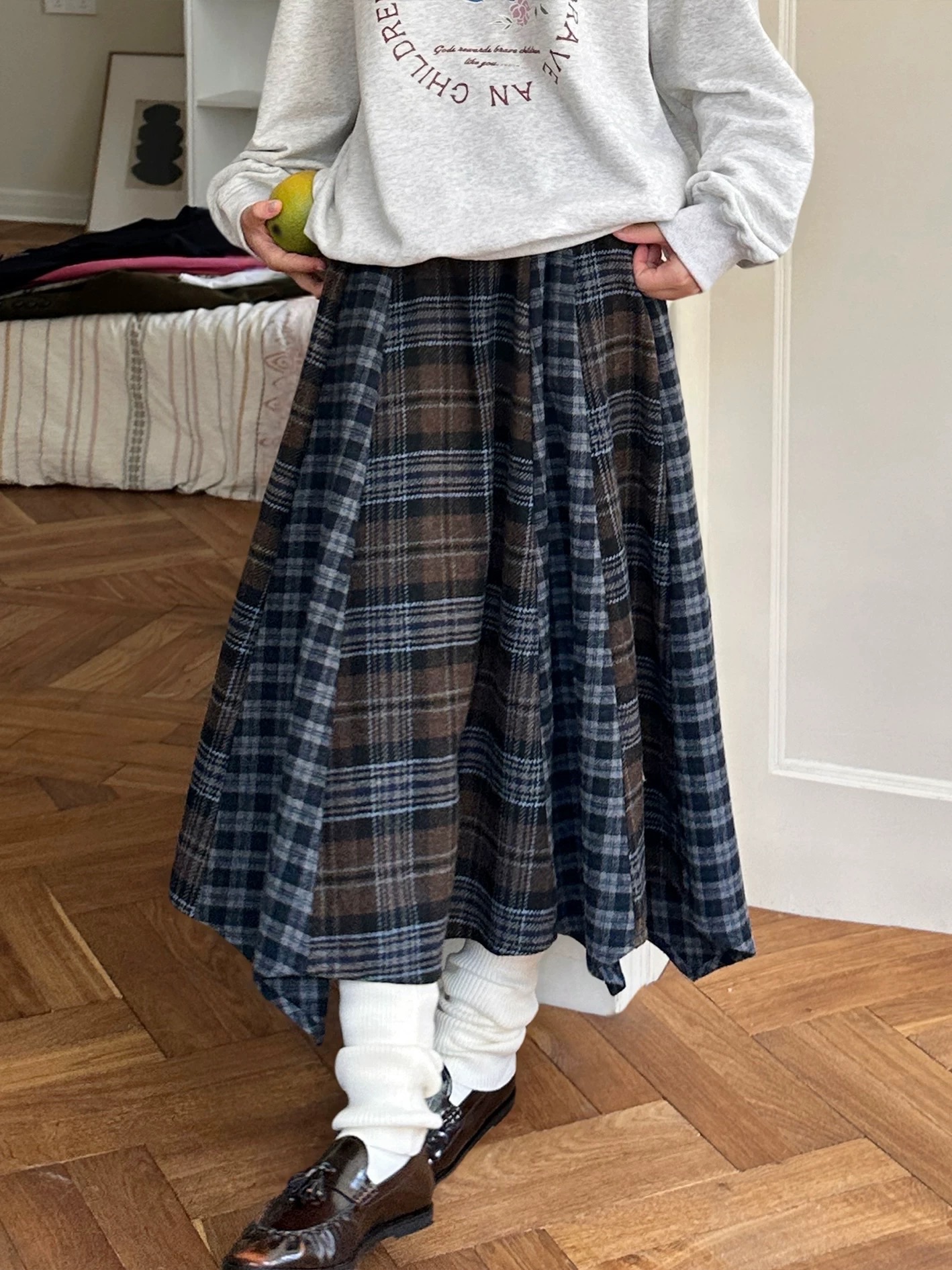 栗島木屋 50%羊毛不規則拼接格紋半裙