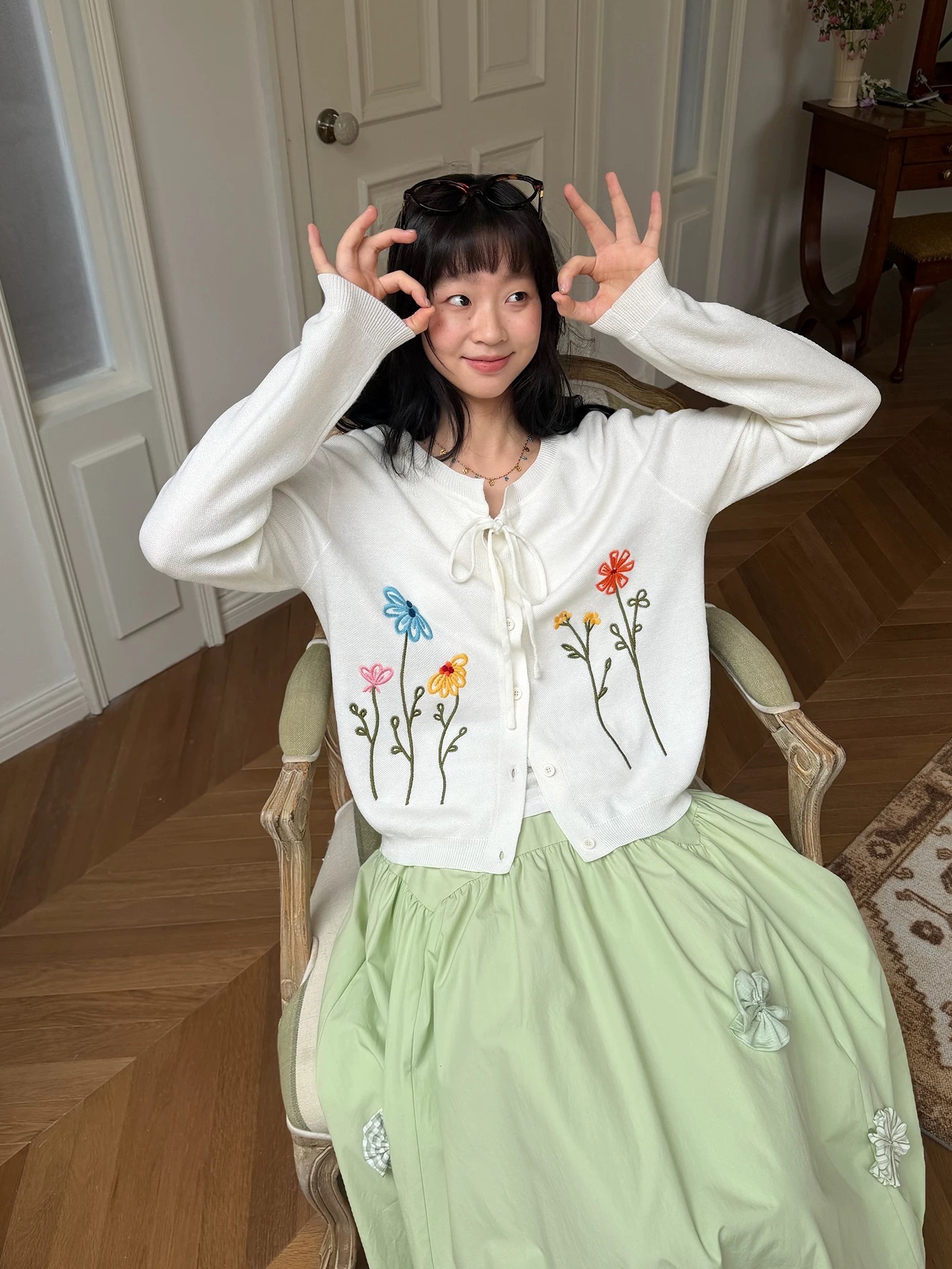 New💐 搖曳花叢 彩色花朵刺繡羊毛