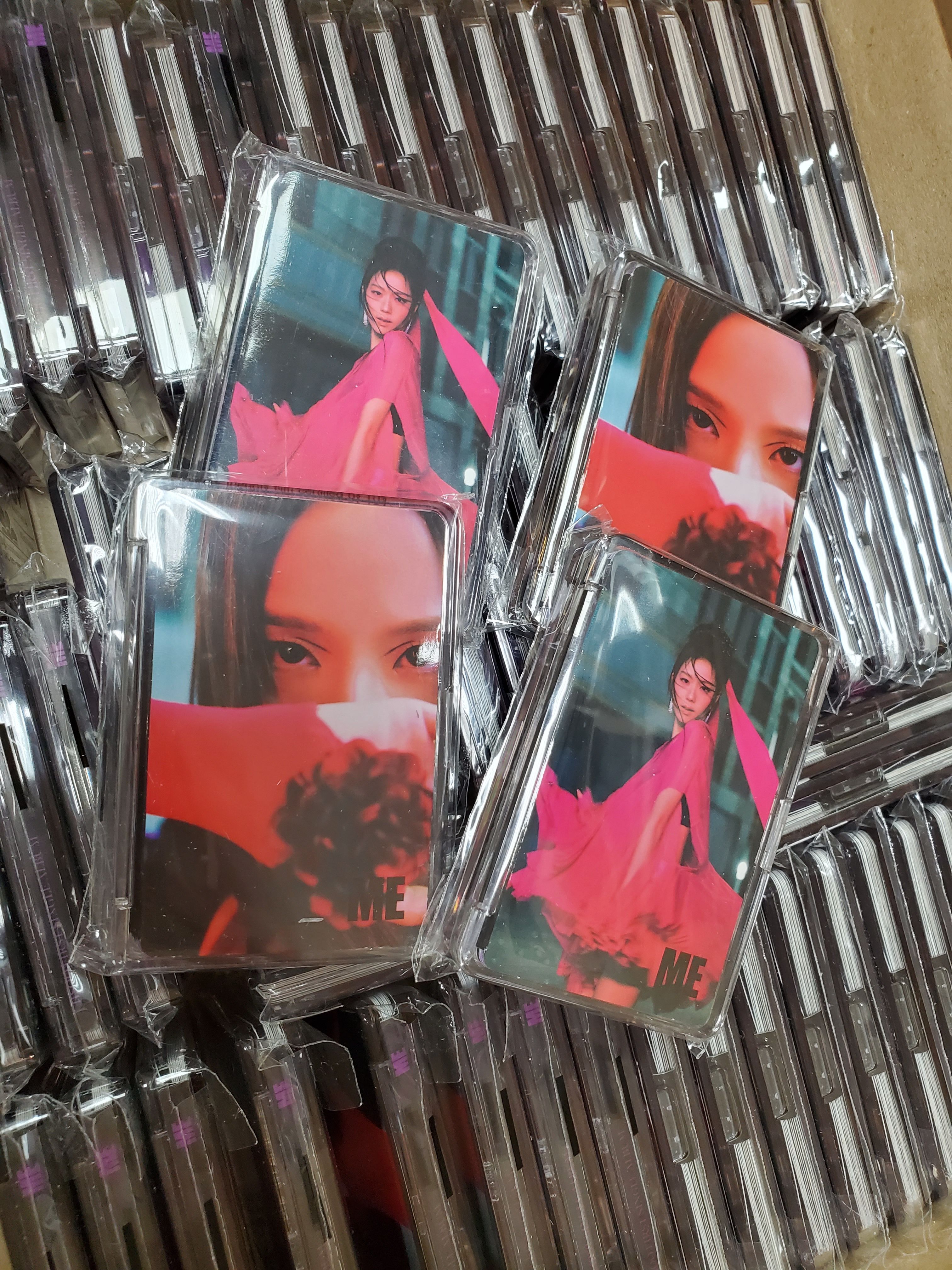 JISOO[ME] YG TAG ALBUM （LP Ver.）