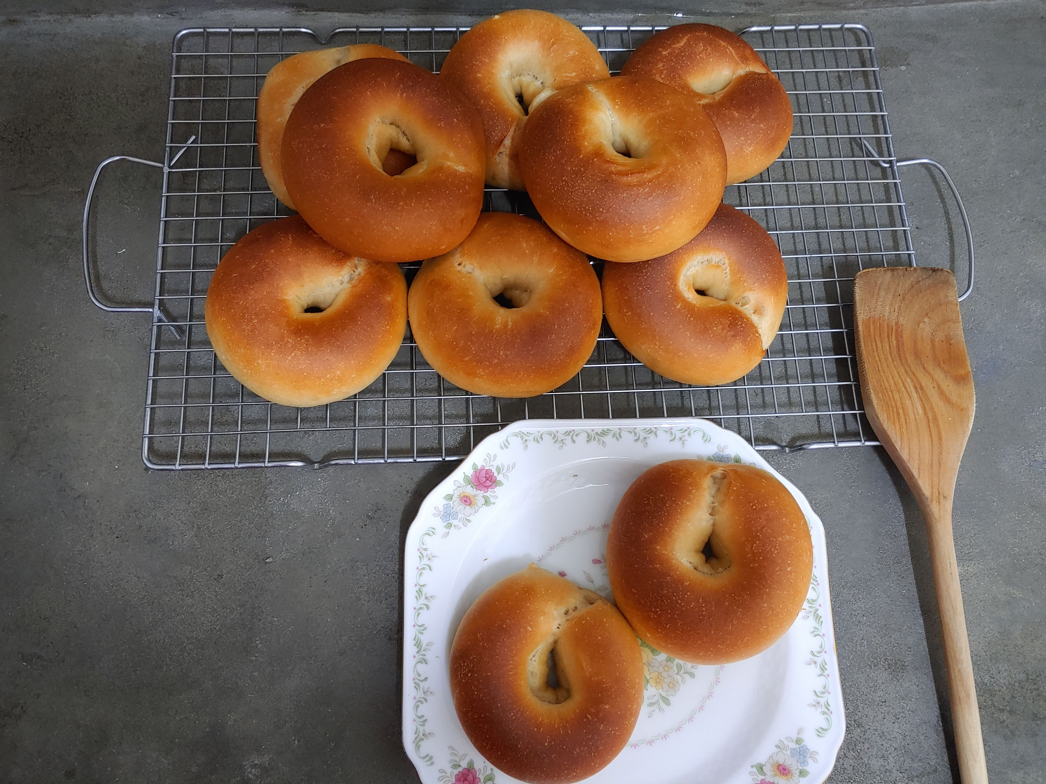 Bagels 原味貝果， 冷凍配送