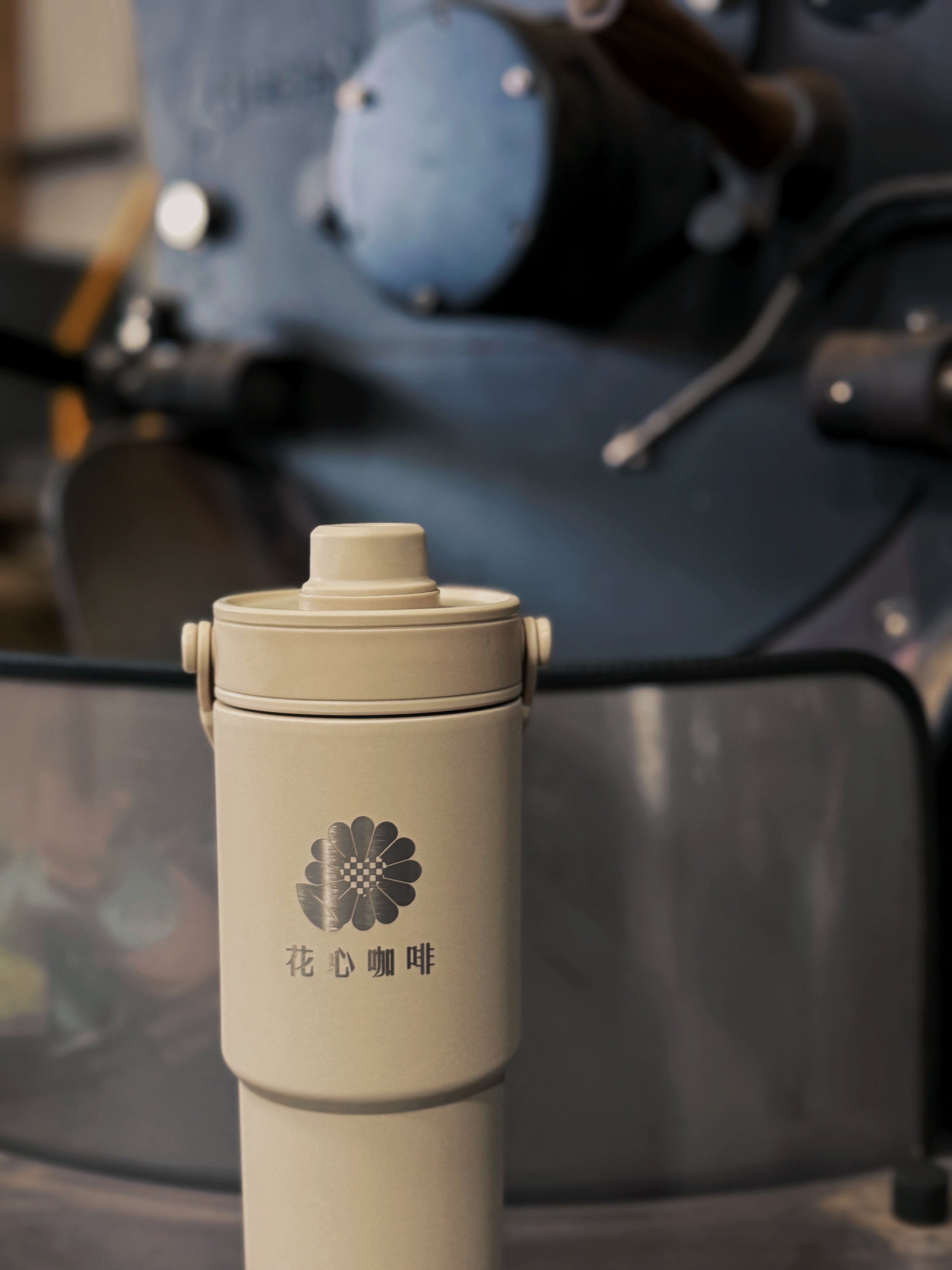 品牌保溫杯735ml 限量加購！限量贈送！