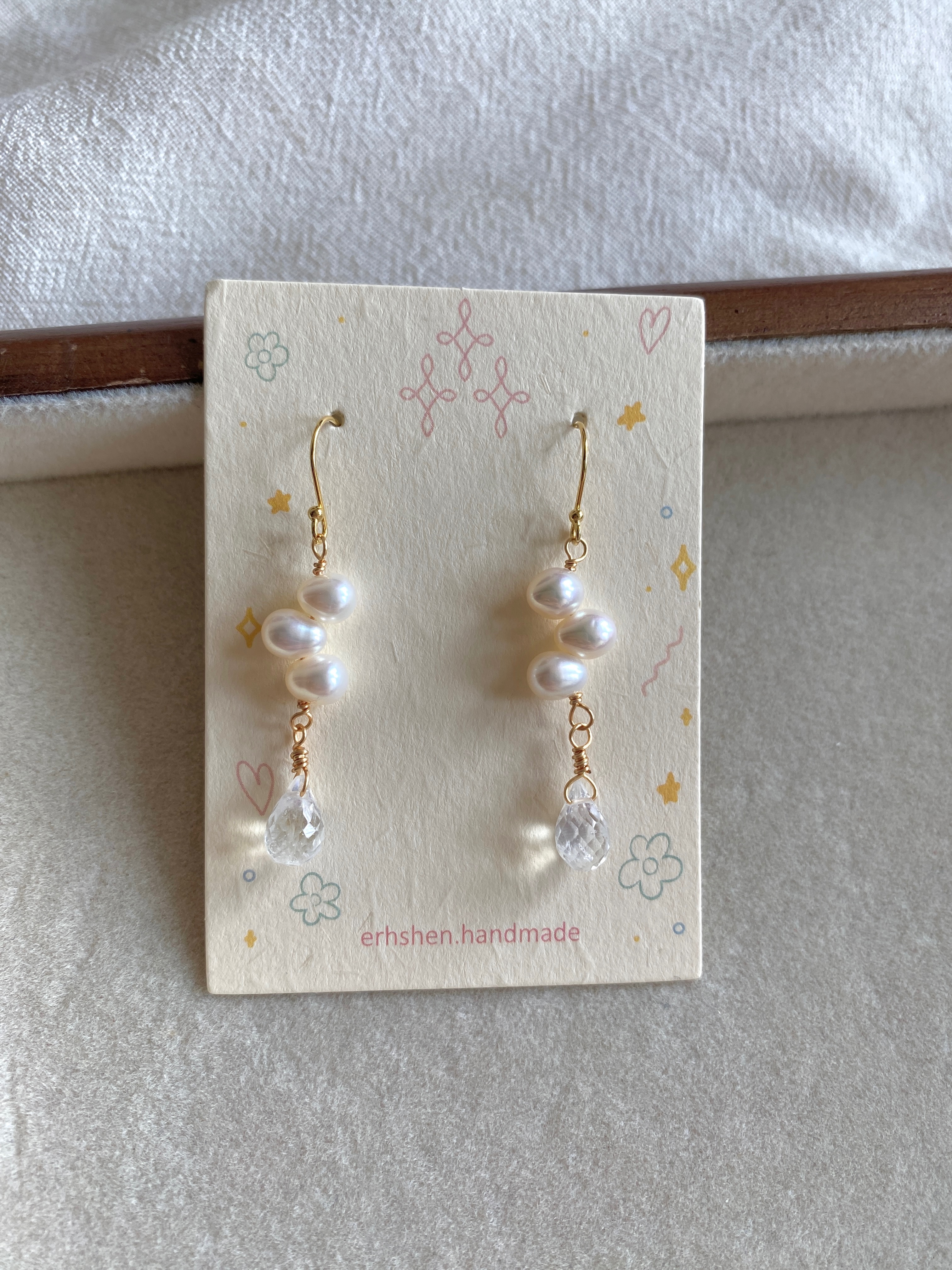 淡水珍珠月光石耳環