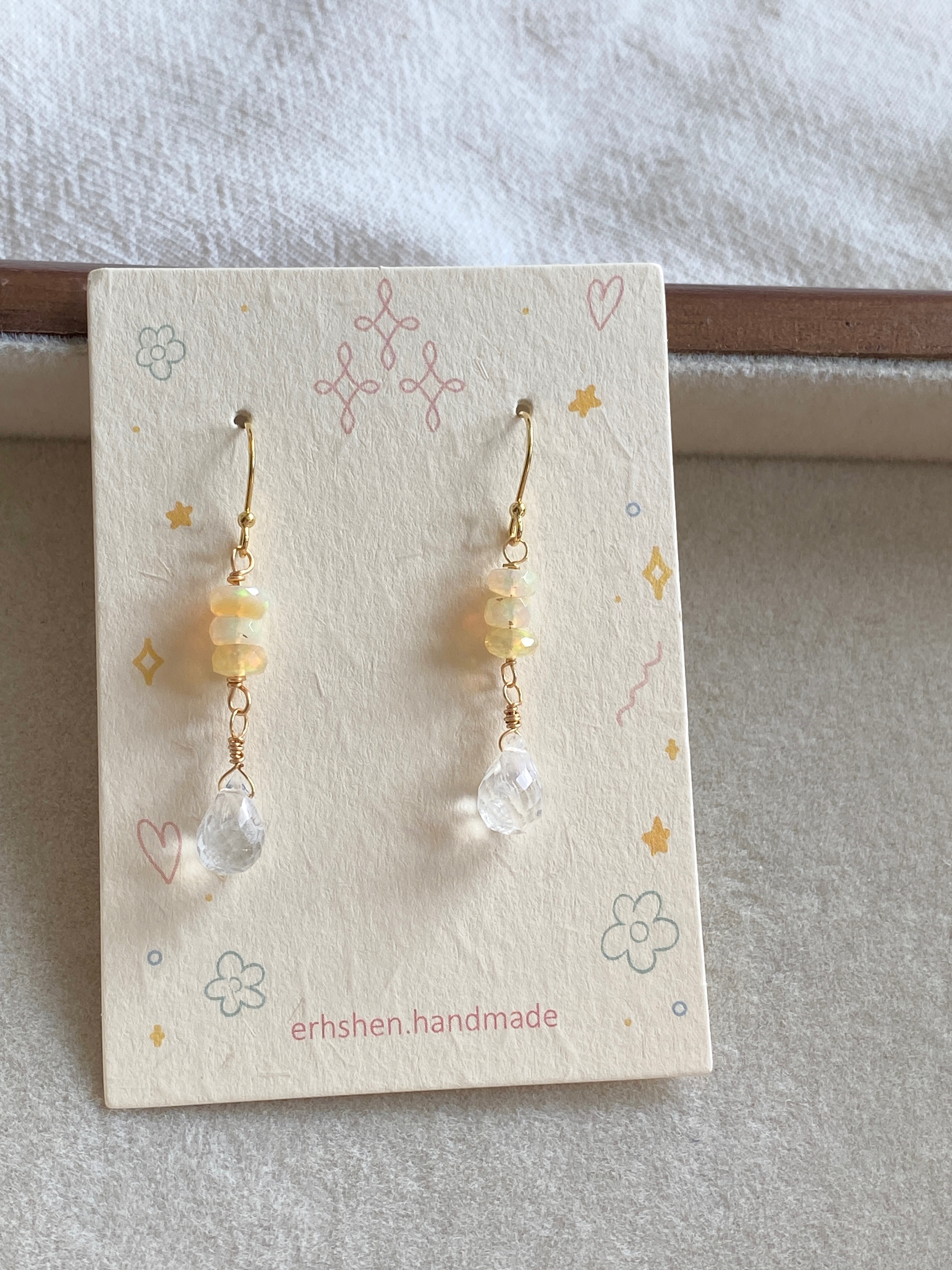 歐泊月光石耳環