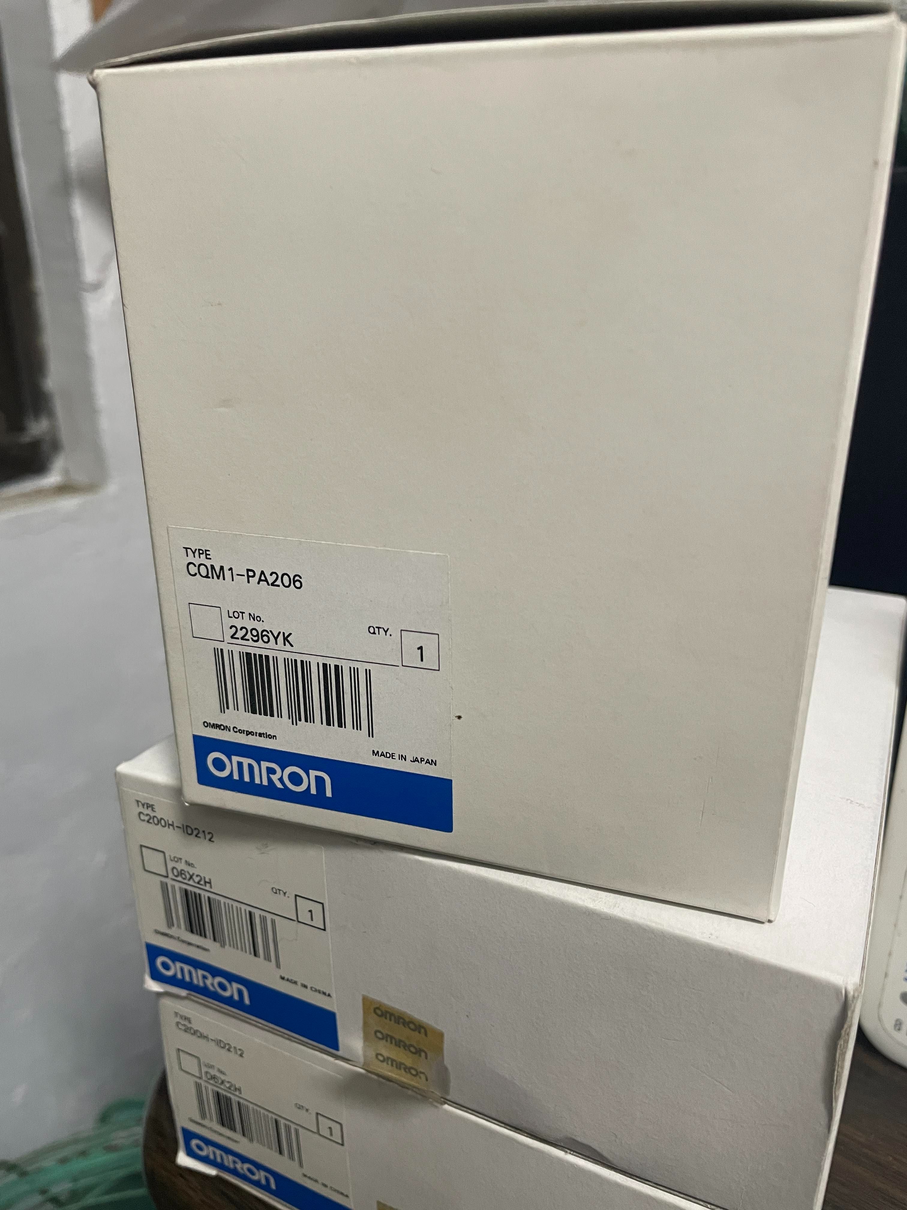 OMRON 歐姆龍 CQM1-PA206 CPU PLC 全新未使用