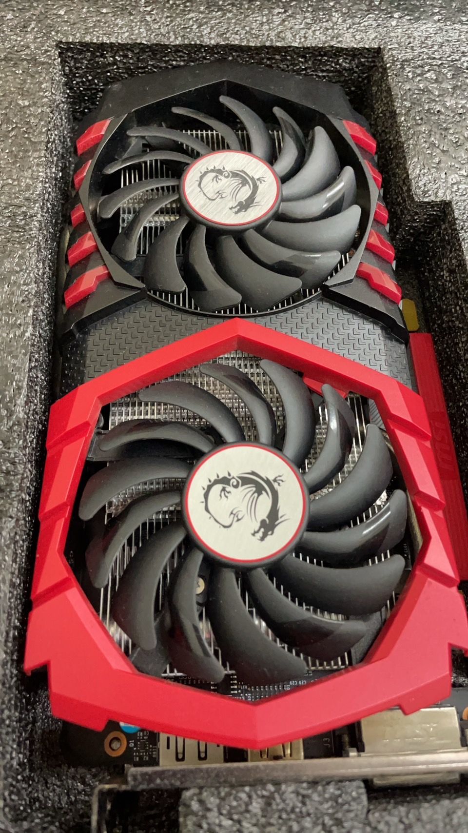 微星 GTX1050TI 4G 紅龍顯示卡 非原盒裝