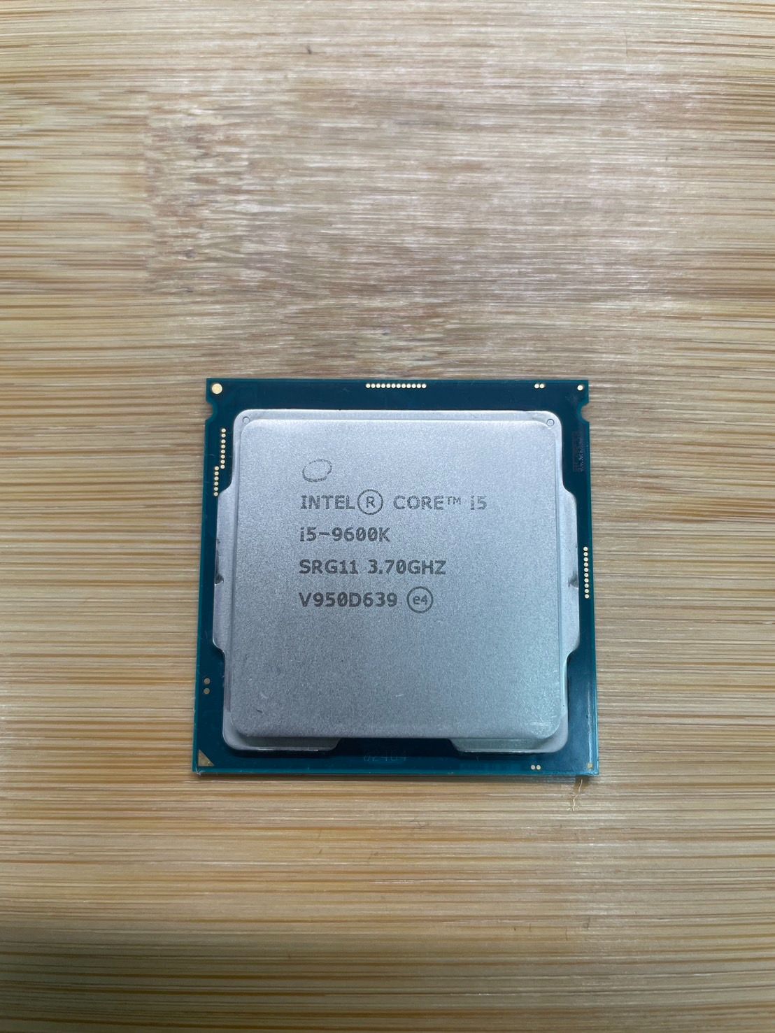 Intel® Core™ i5-9600K CPU 處理器 裸U