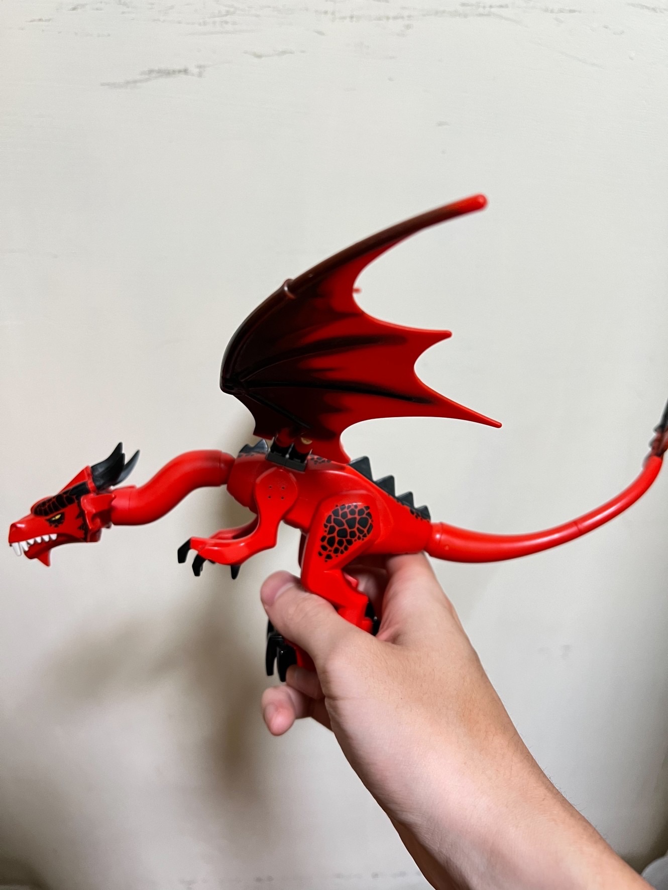 Castle Dragon （red）