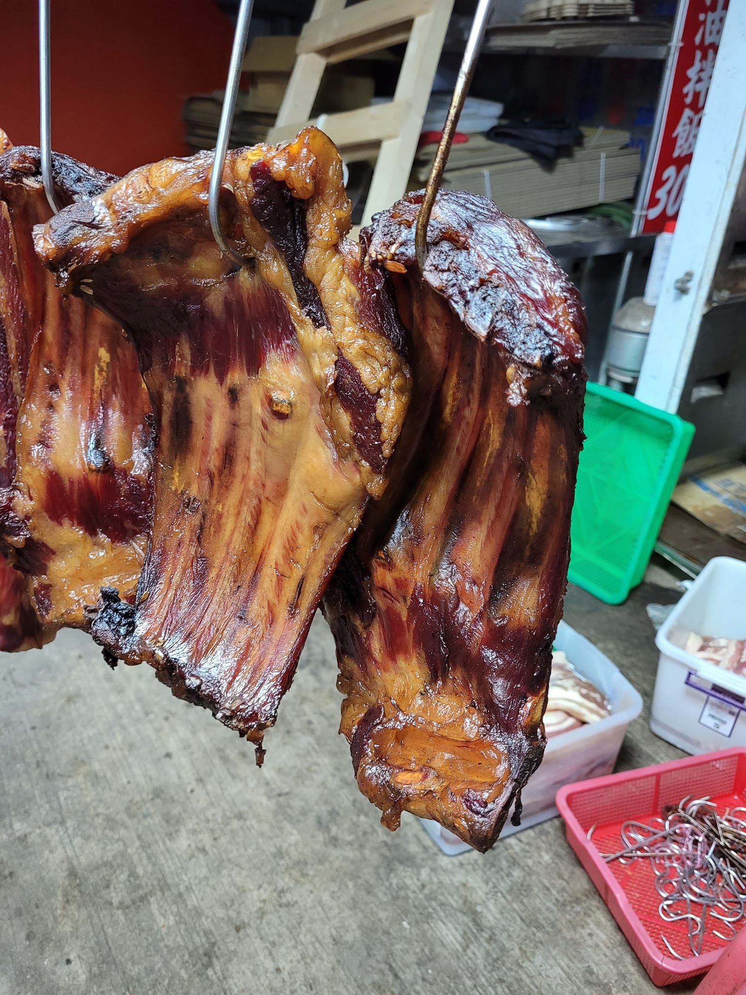 燻排骨 / 秤重量