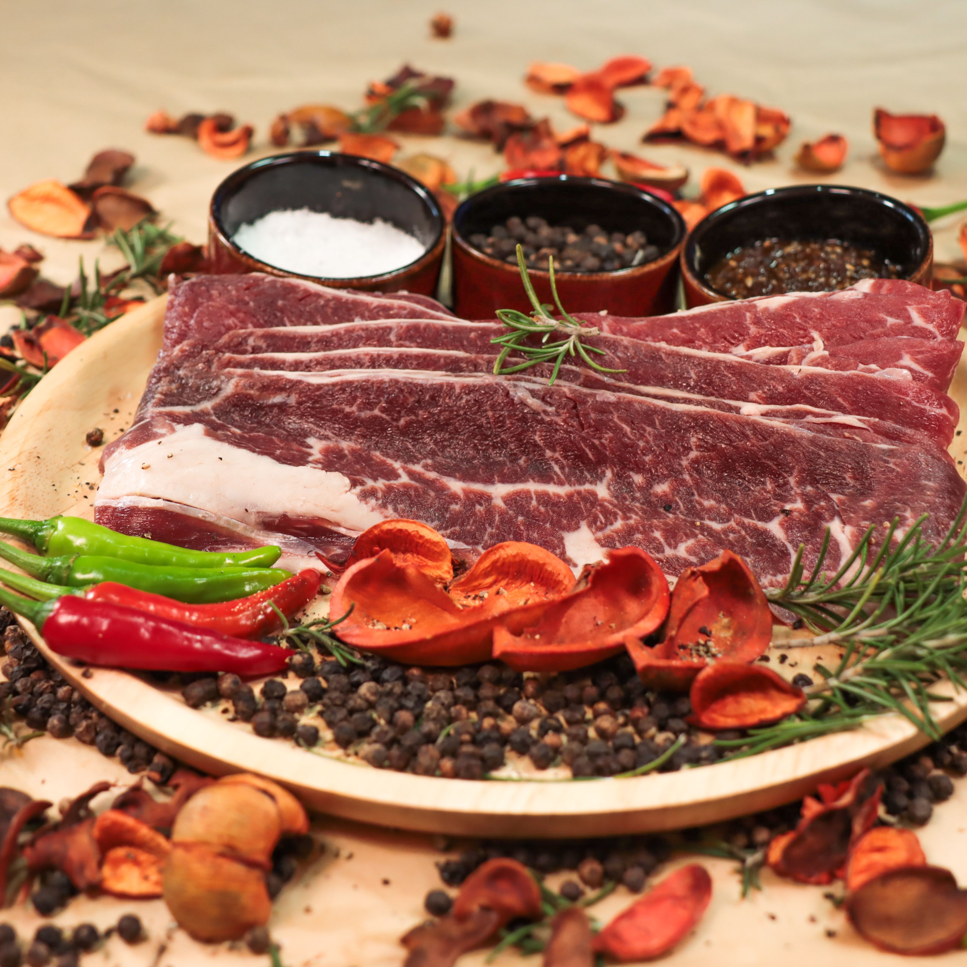 【烹飪食材 頂級 霜降牛火鍋片】