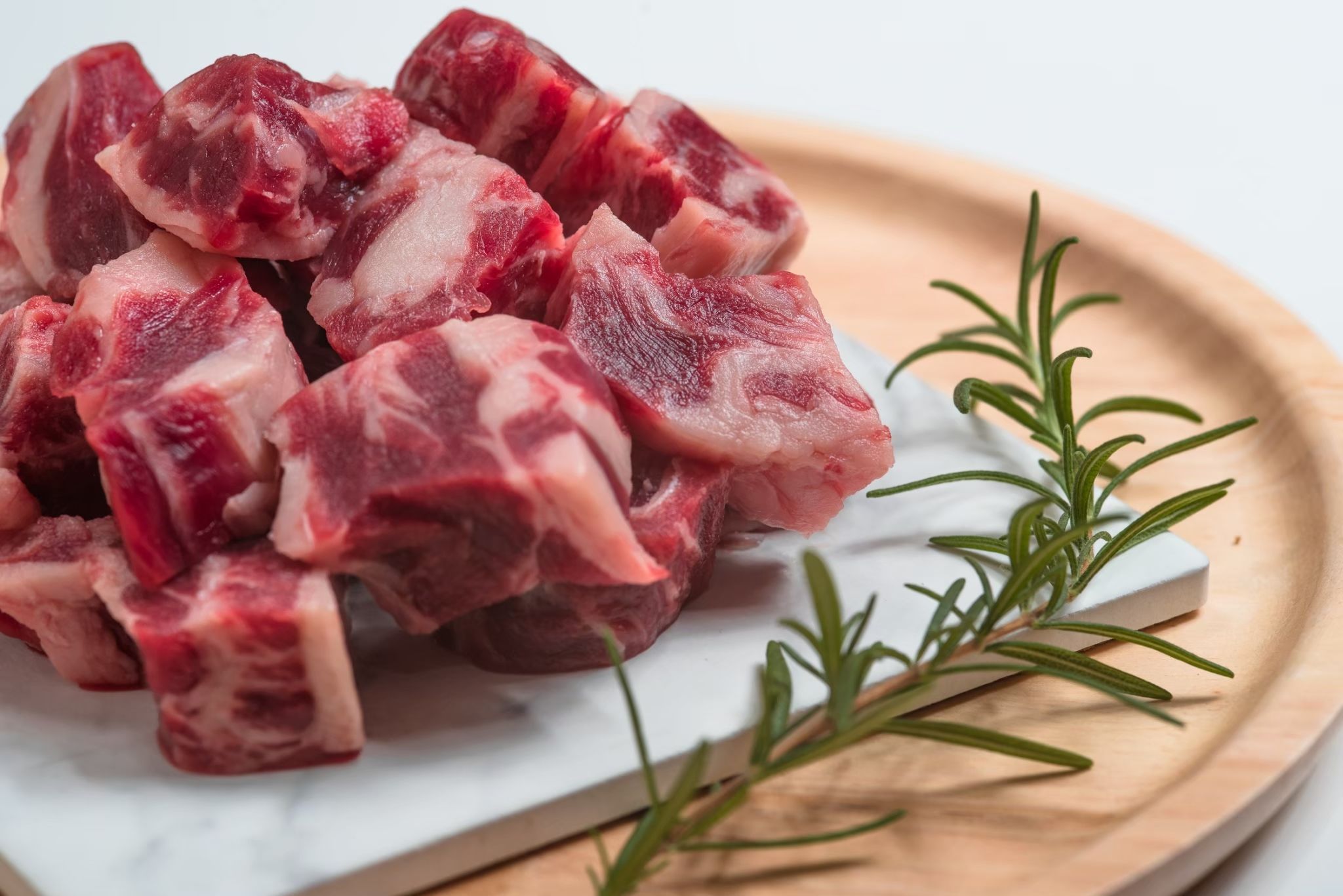 【烹飪食材 頂級 骰子牛】