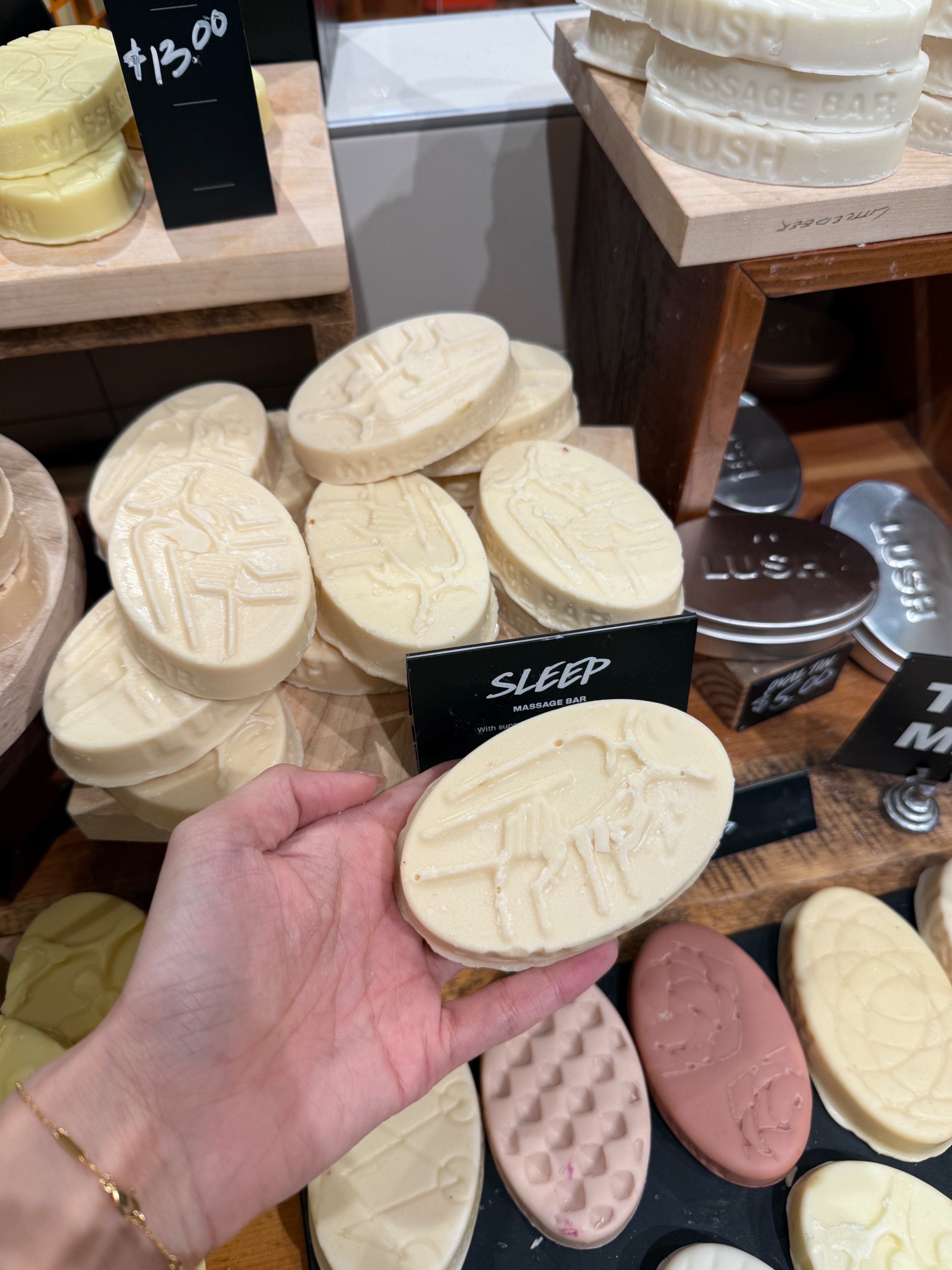 🔥LUSH鎂鹽餅 台灣日本大斷貨💤