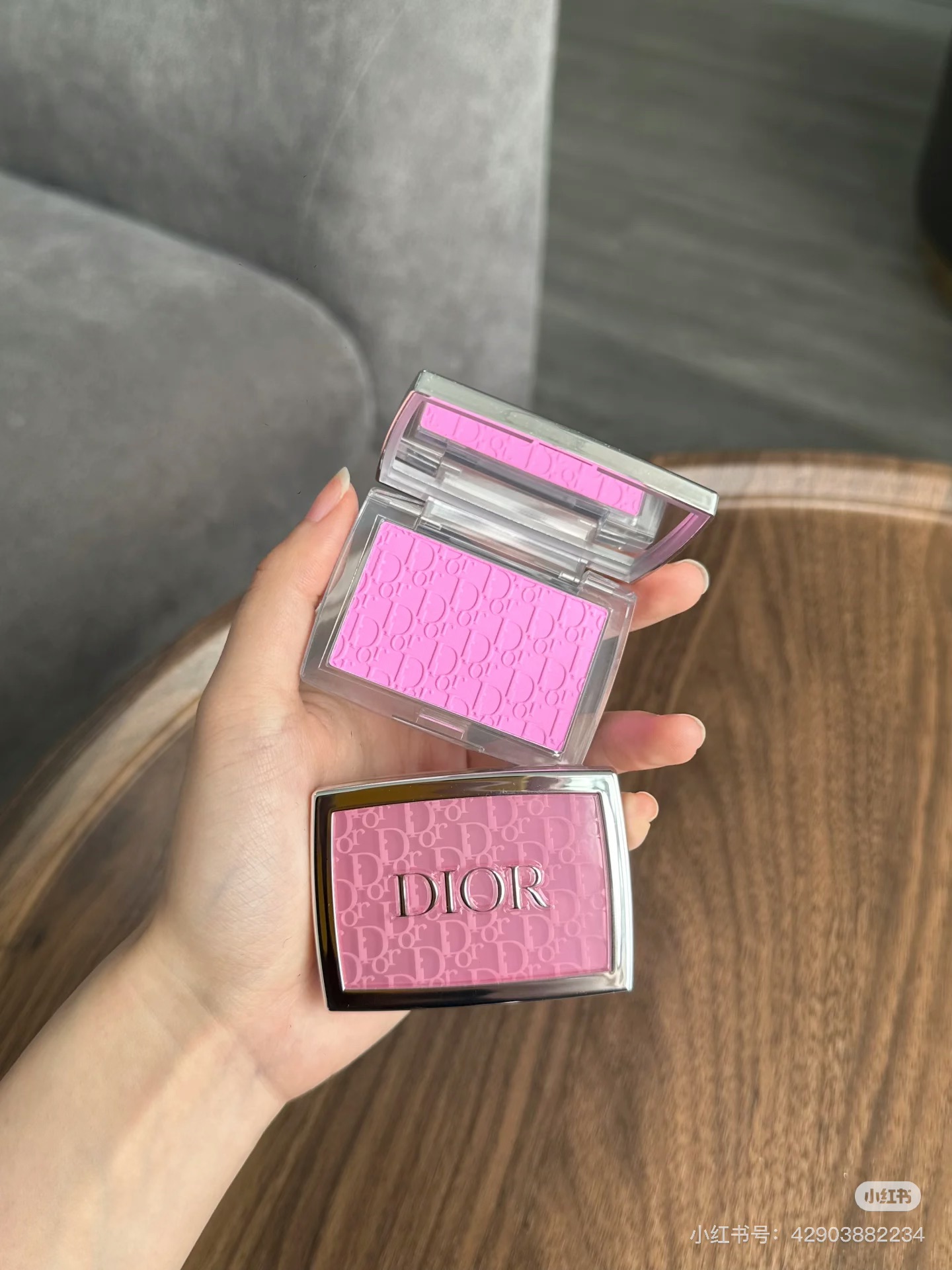 （現貨）沒它我會死🤣DIOR 001 後台浮雕腮紅 超嫩