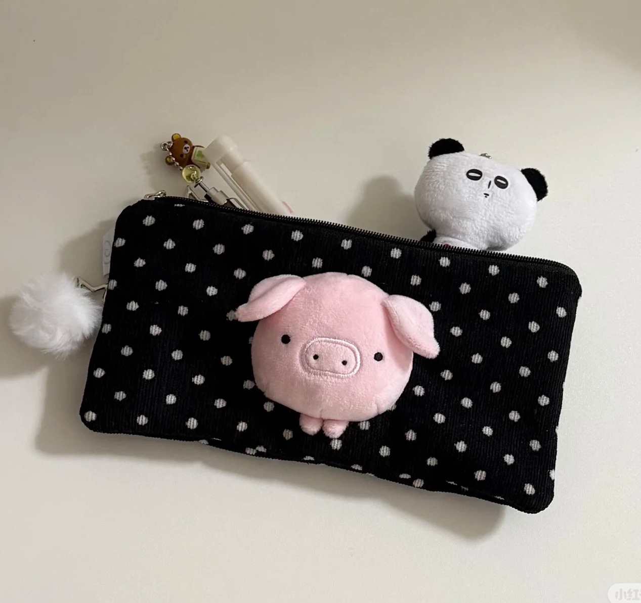 波點豬蛋燈芯絨筆袋