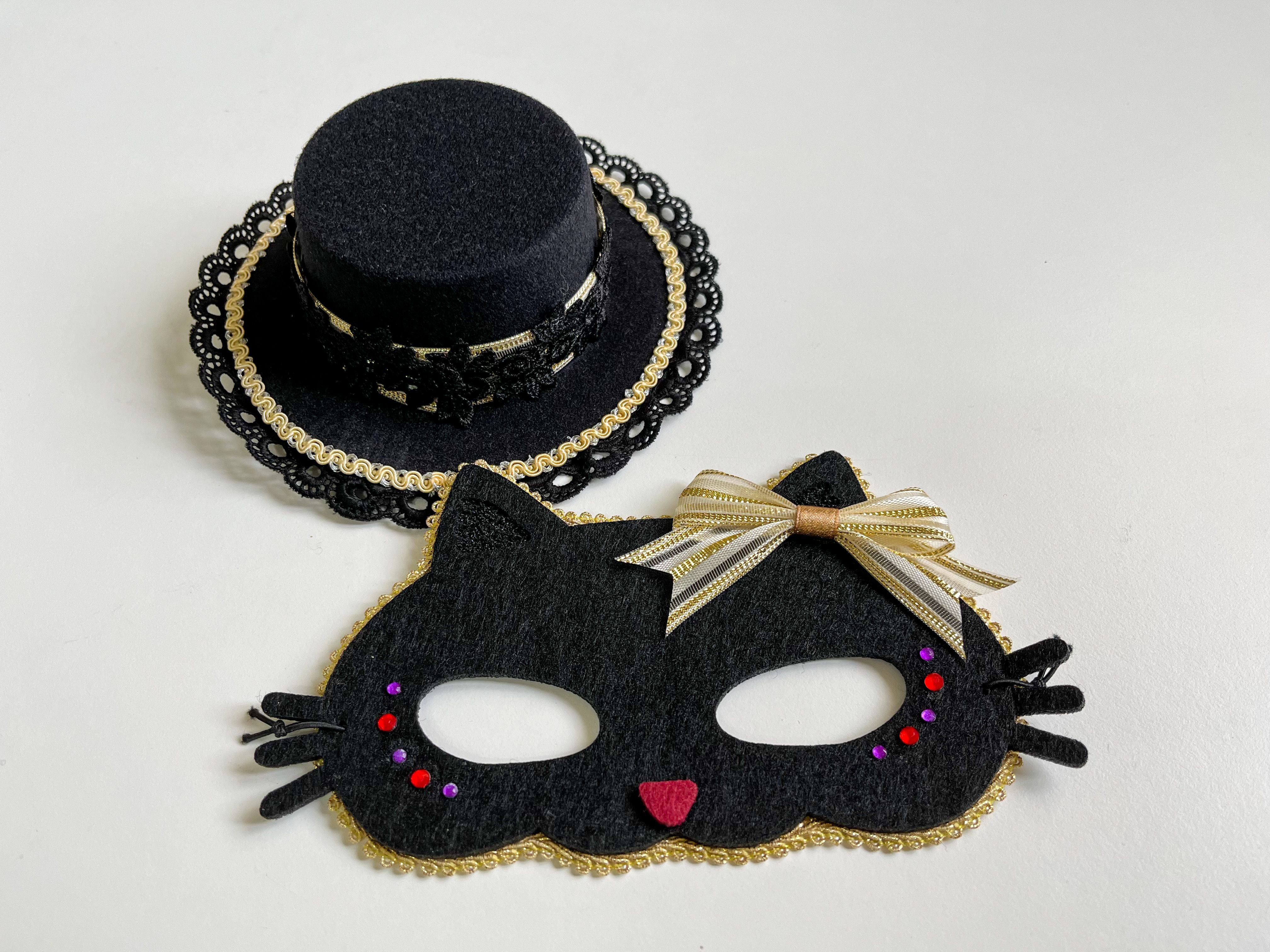 自製的小帽子+貓面具
