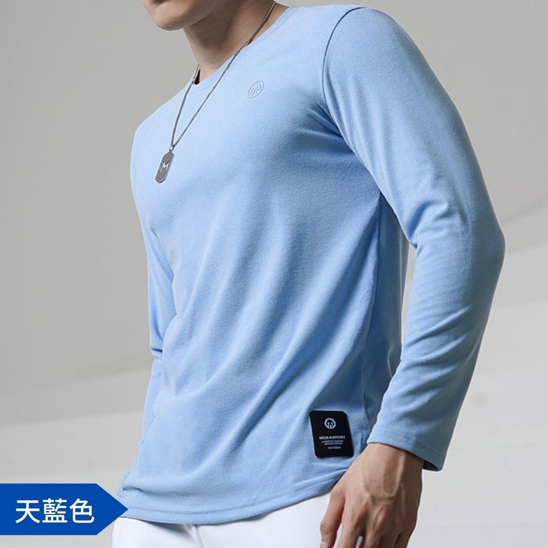 預購款 MOEA SPORT 胸口小肌肉人圖章印 長袖T恤-天藍色