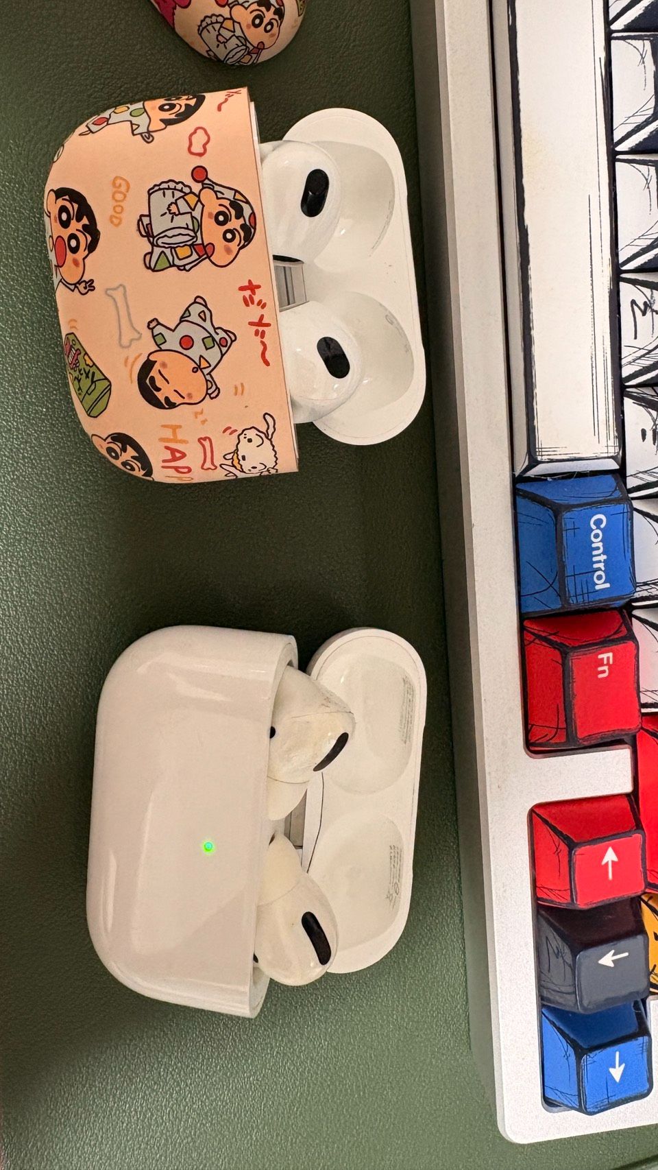 AirPods Pro 1 / AirPods 3