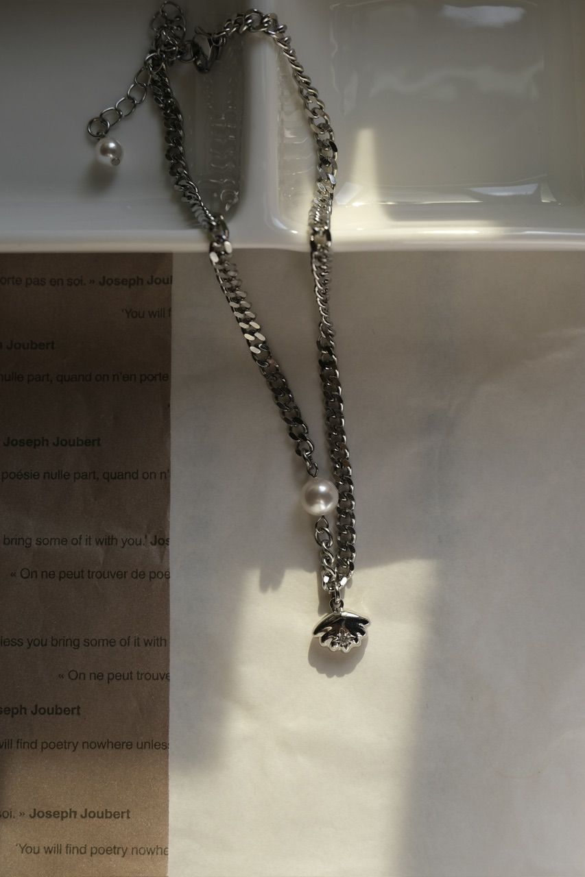 （售完）Necklace/ Ariel