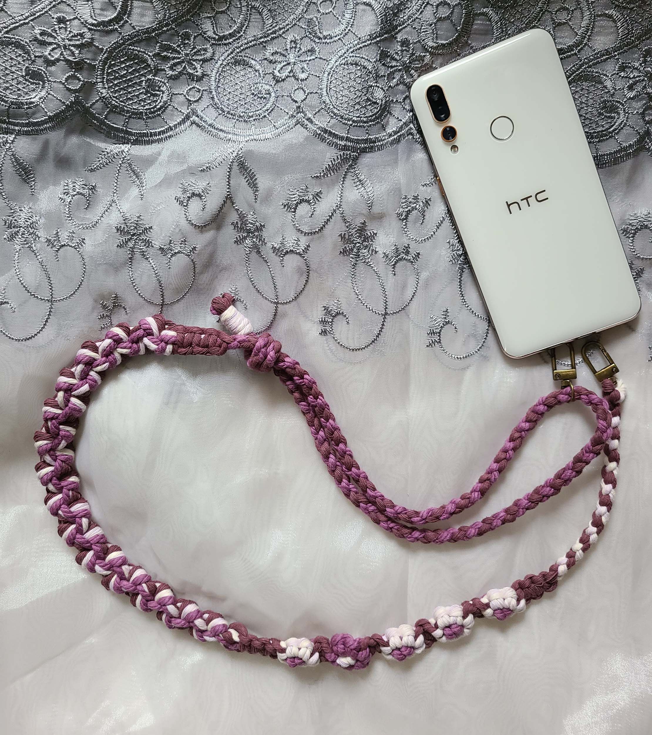 🐷豬羊編色🐑 【繽紛雛菊】小花 手機 鑰匙圈 掛繩 macrame 編織 掛脖 側背 可調長度 可客製 純手作