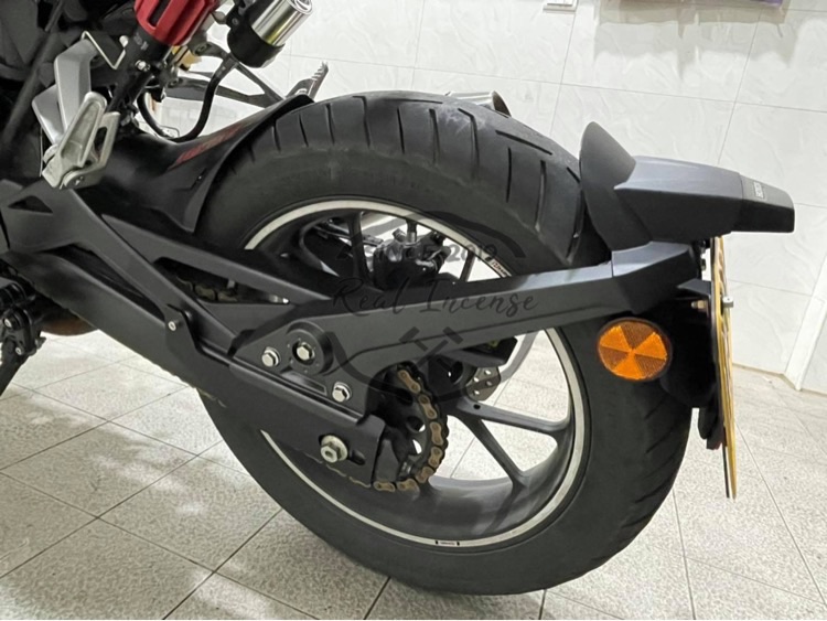 CB300R  CB牌架下移 大牌 短牌架 單邊 類CB1000r土除