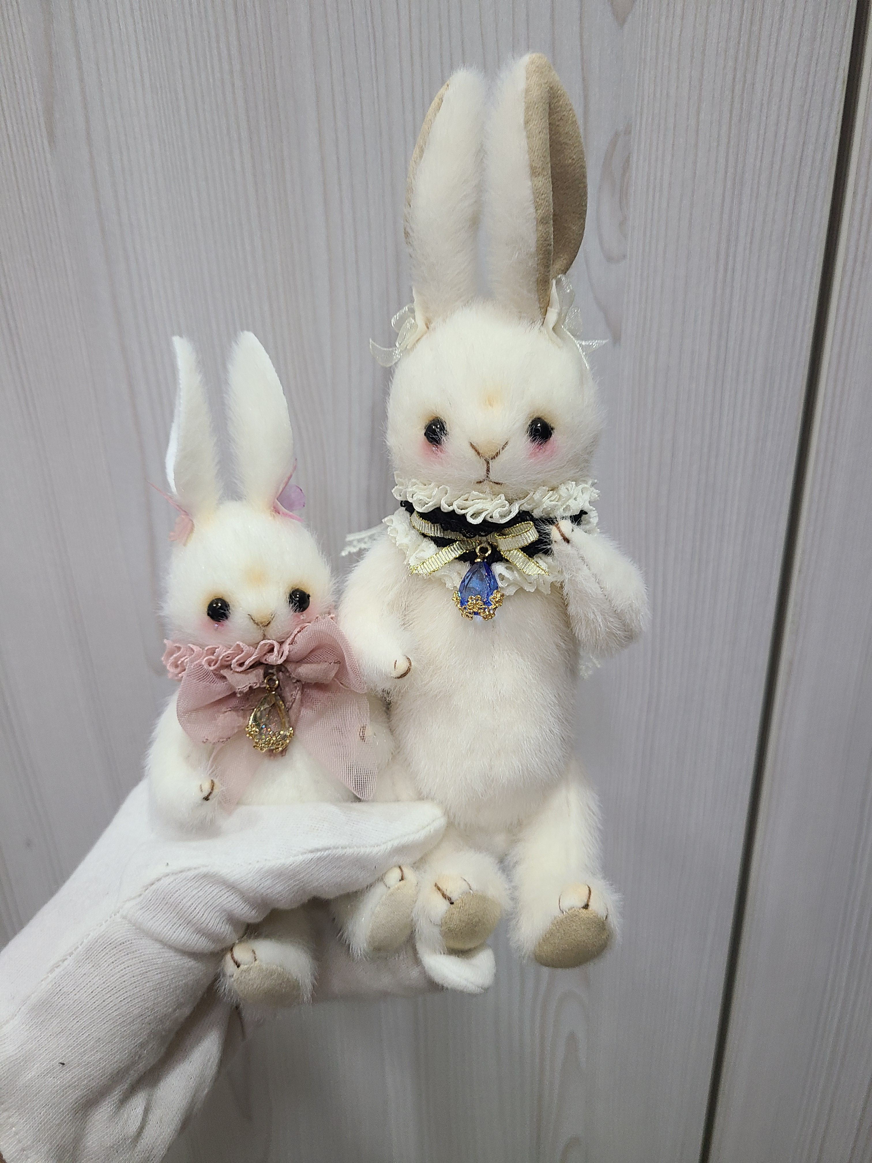 [菲爾] 手縫的可動關節兔兔 BJD抱偶，其他配色可訂製，要等一個月以上