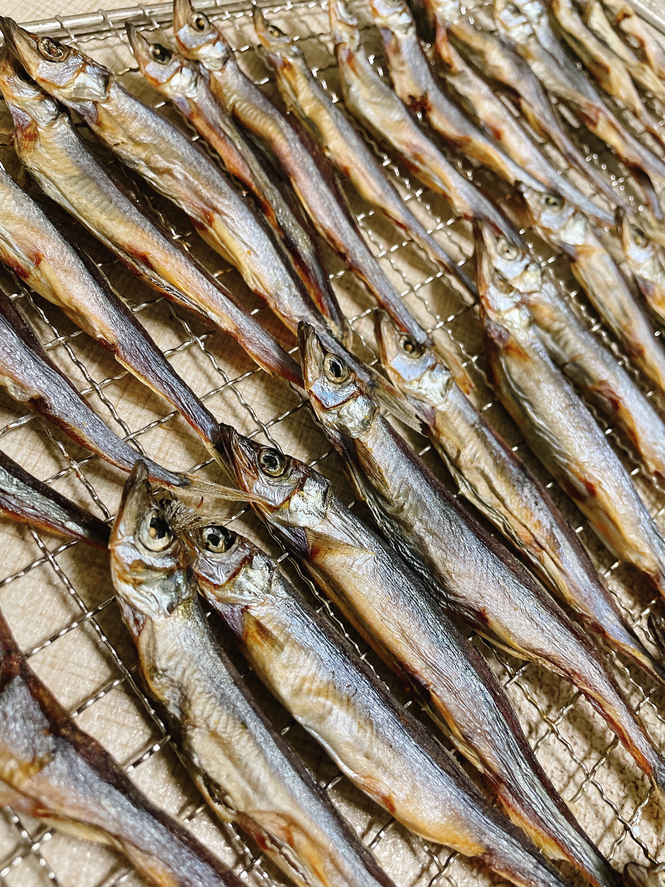 爆蛋柳葉魚