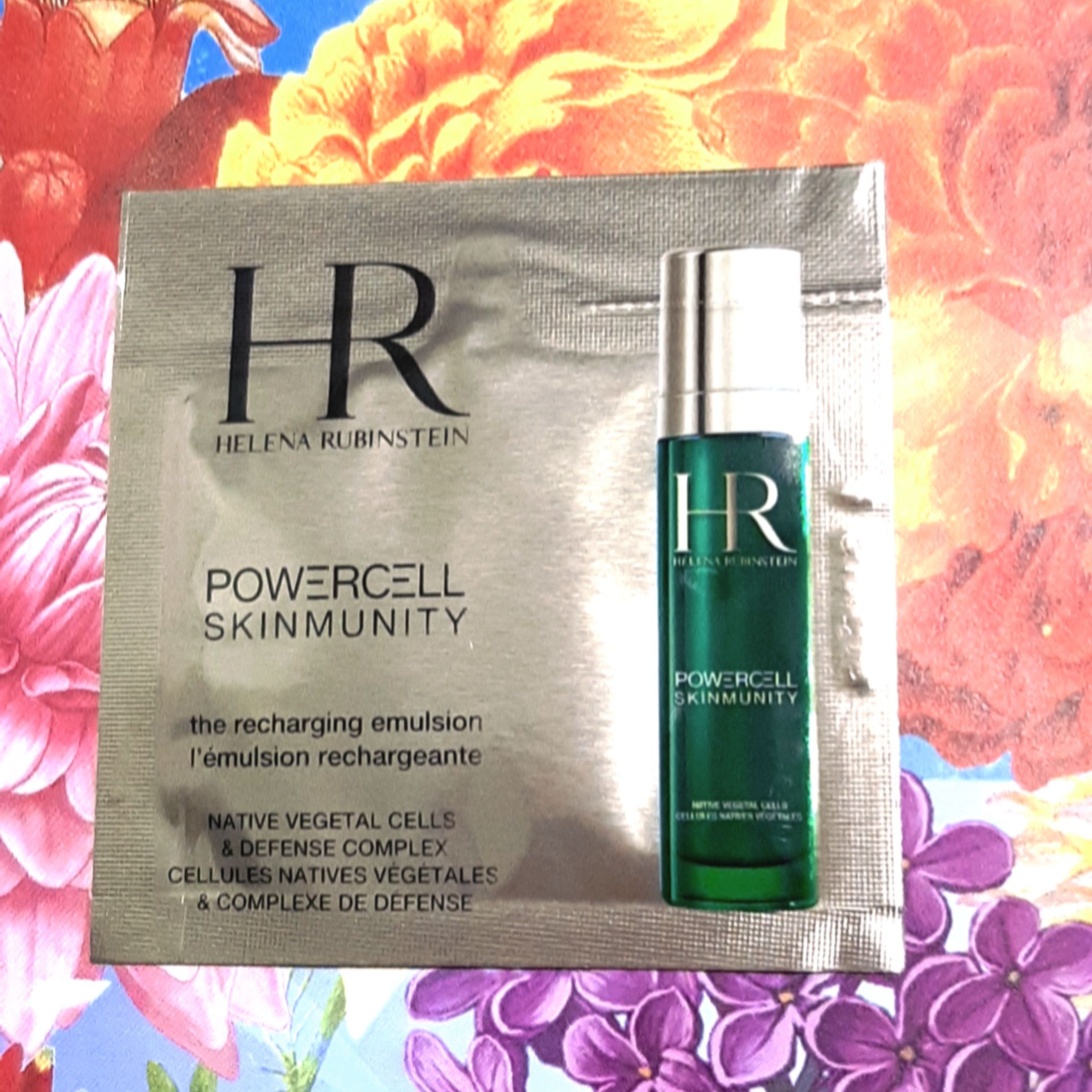 赫蓮娜 綠寶瓶乳液🍑HR 植萃超導修護乳液 1.5ml🍑Helena Rubinstein 白繃帶 黑繃帶 乳霜 試