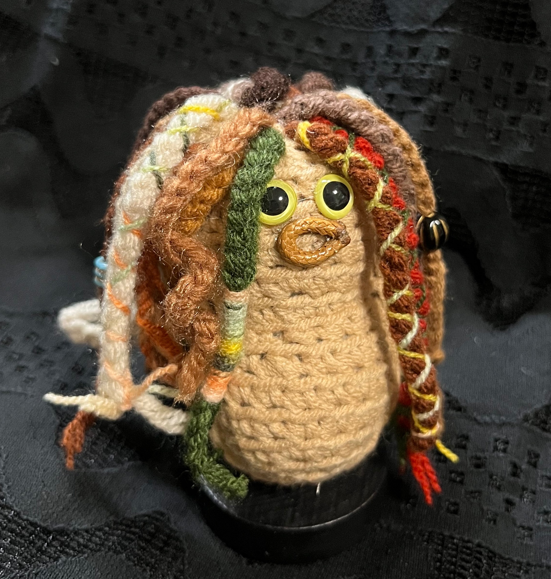 （預訂需等待7-10天）棕色髒辮土豆-Shakira 頭髮固定無法拆下