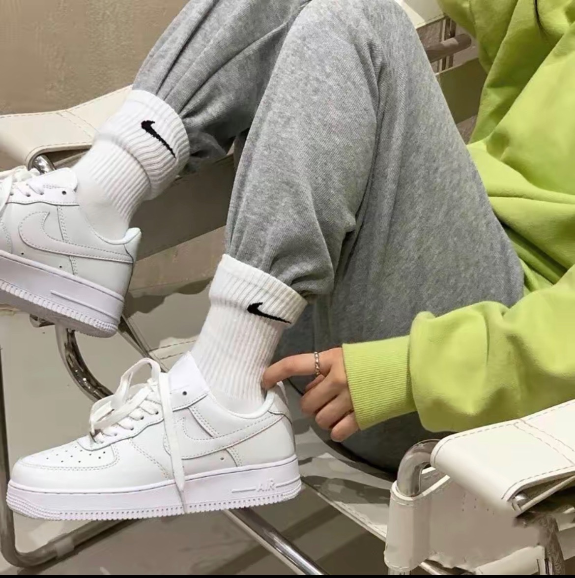 | 預購7個工作天出貨｜Nike Air Force 1 LE 純白 GS 內有尺寸說明