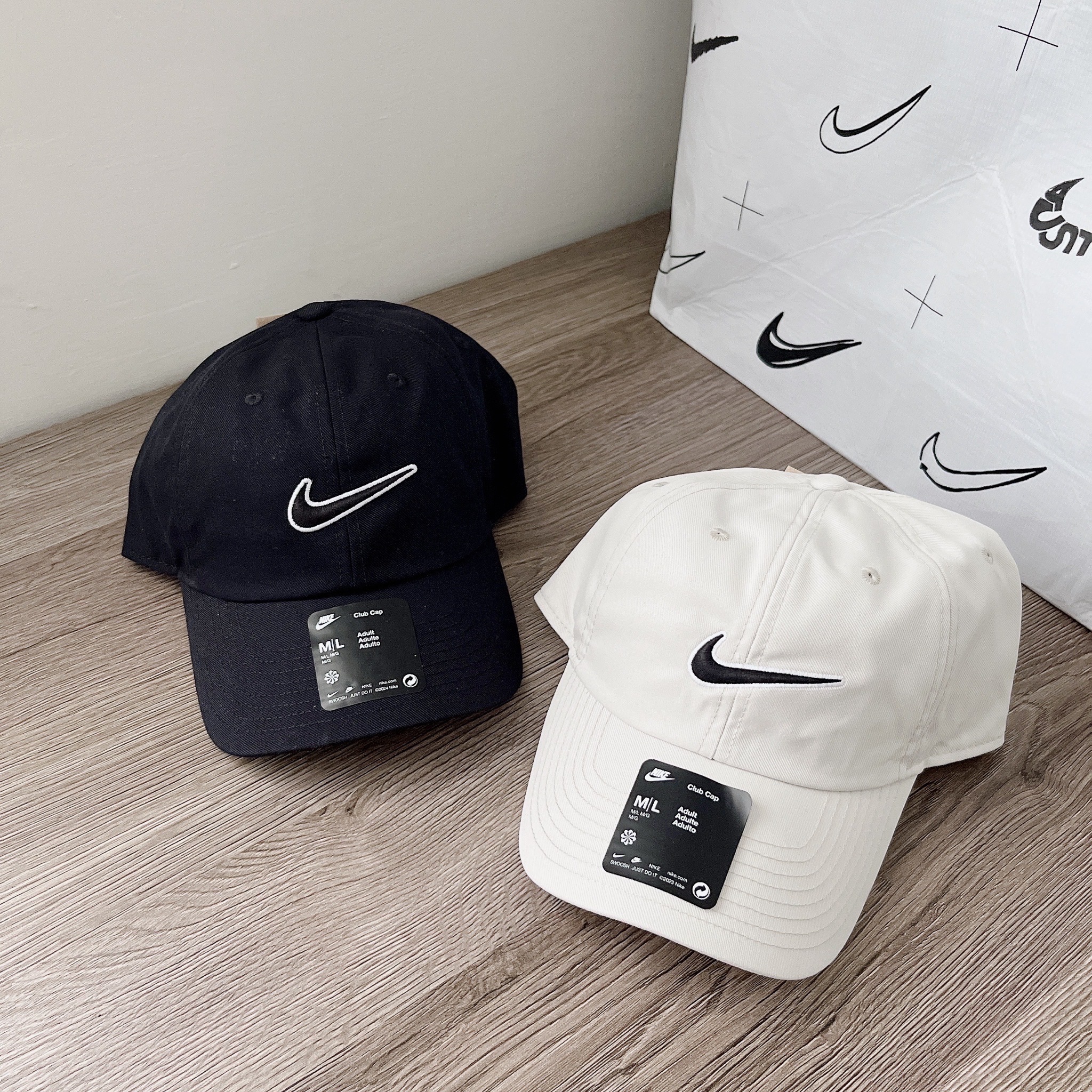 ｜限量現貨｜NIKE 鏤空鉤鉤老帽 黑色 米白
