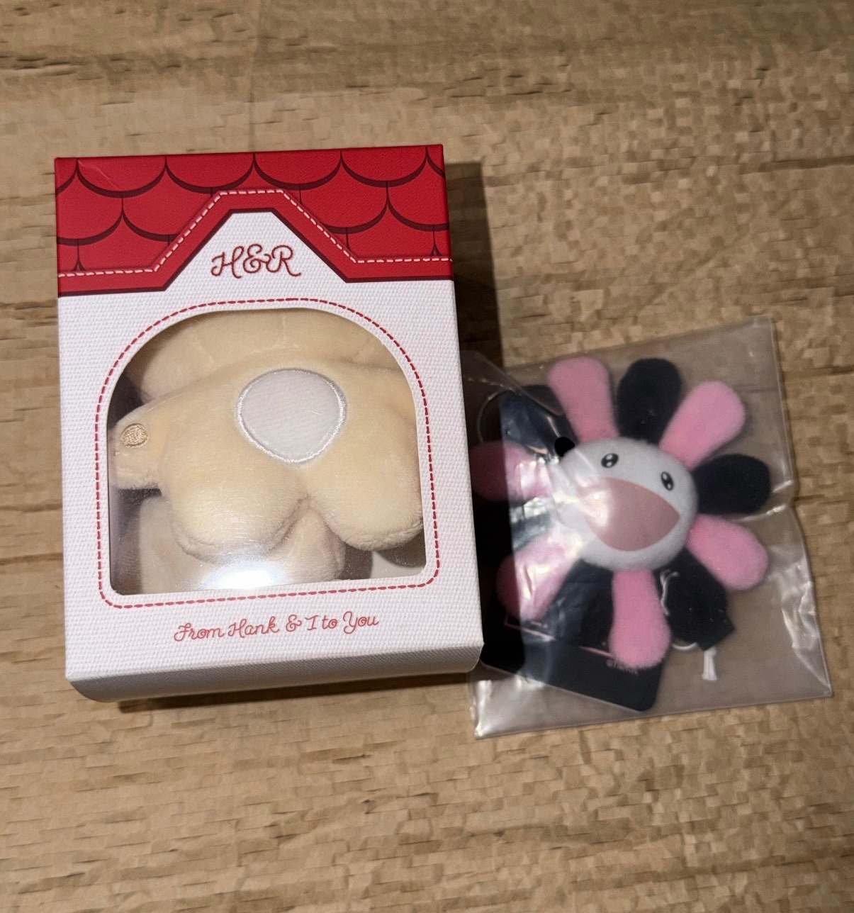 Rosie小娃+村上隆聯名小花