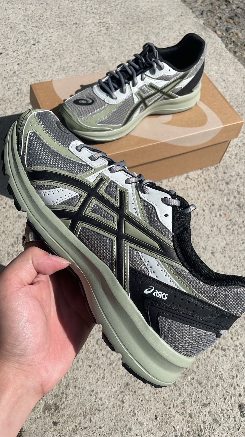 Asics Jog 100S