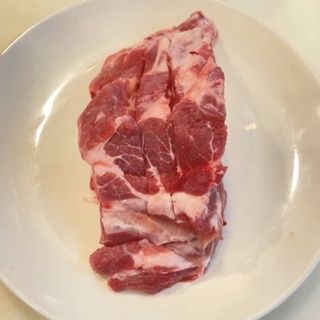 工學生鮮排骨類 上排300克48元 煮湯