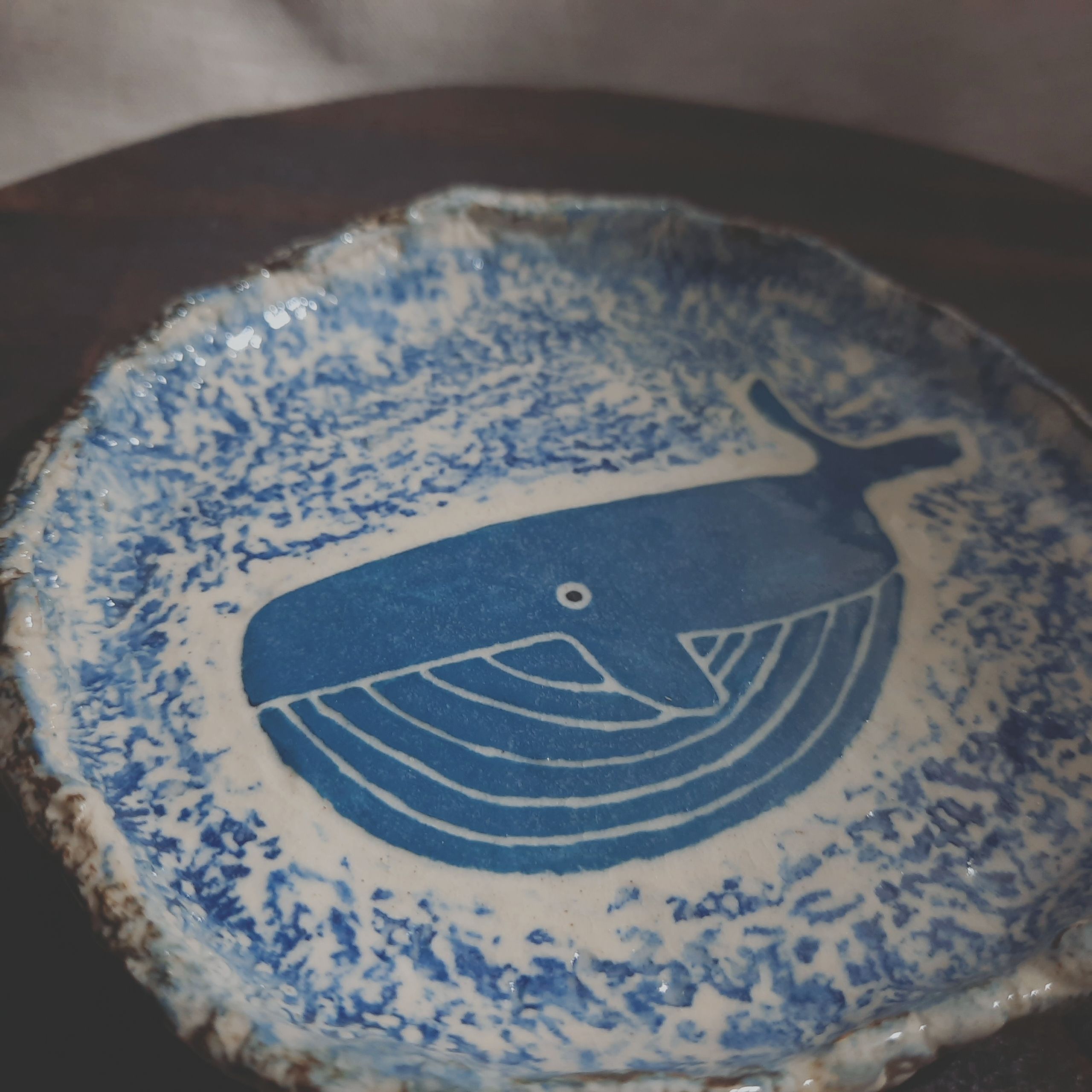 藍鯨手繪陶皿 鯨魚