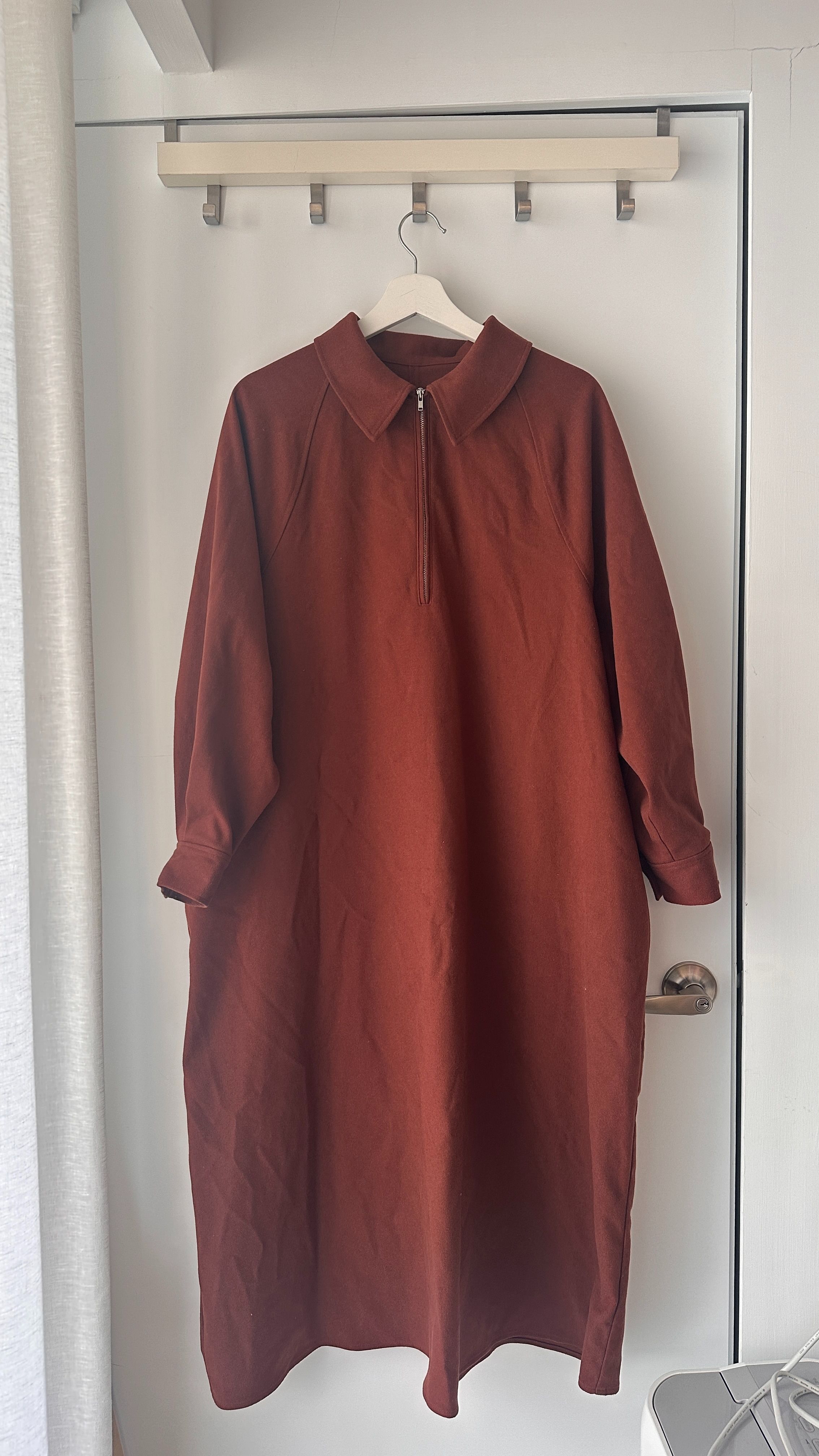 KBF 紅色洋裝