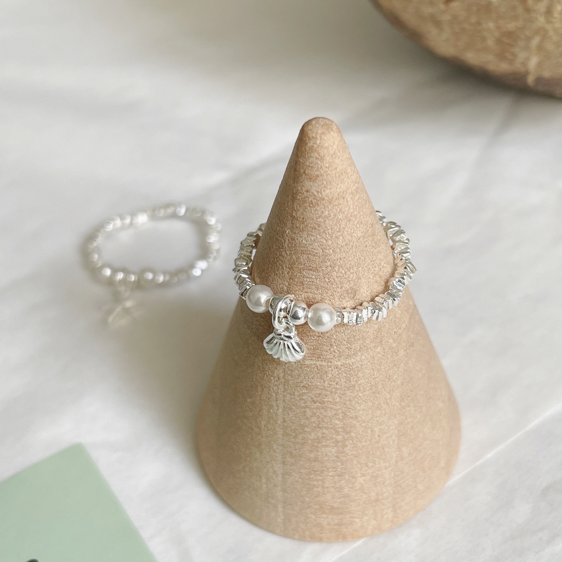 《落日海邊》碎銀貝殼彈力戒指（925銀）