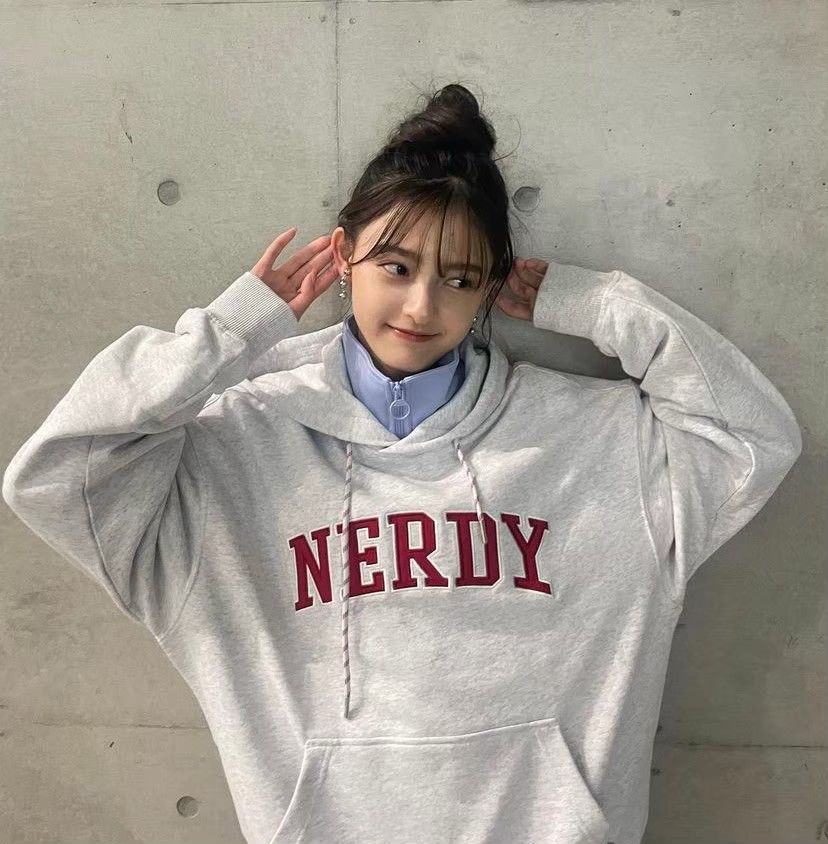 NERDY 帽踢 縮口褲 運動套裝 4色