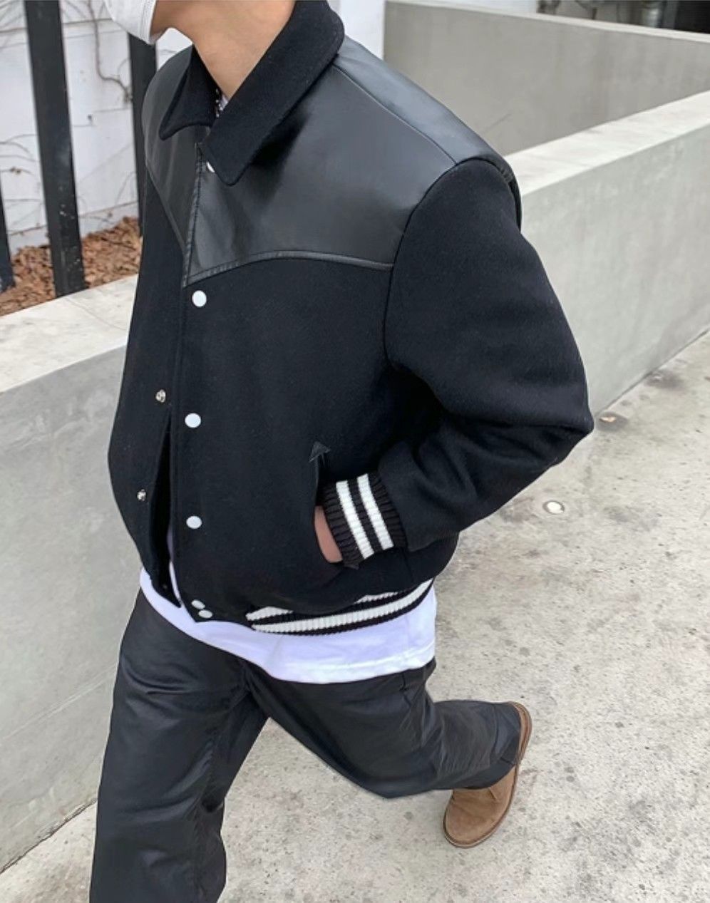 正韓 新款 皮革拼接 棒球外套 夾克