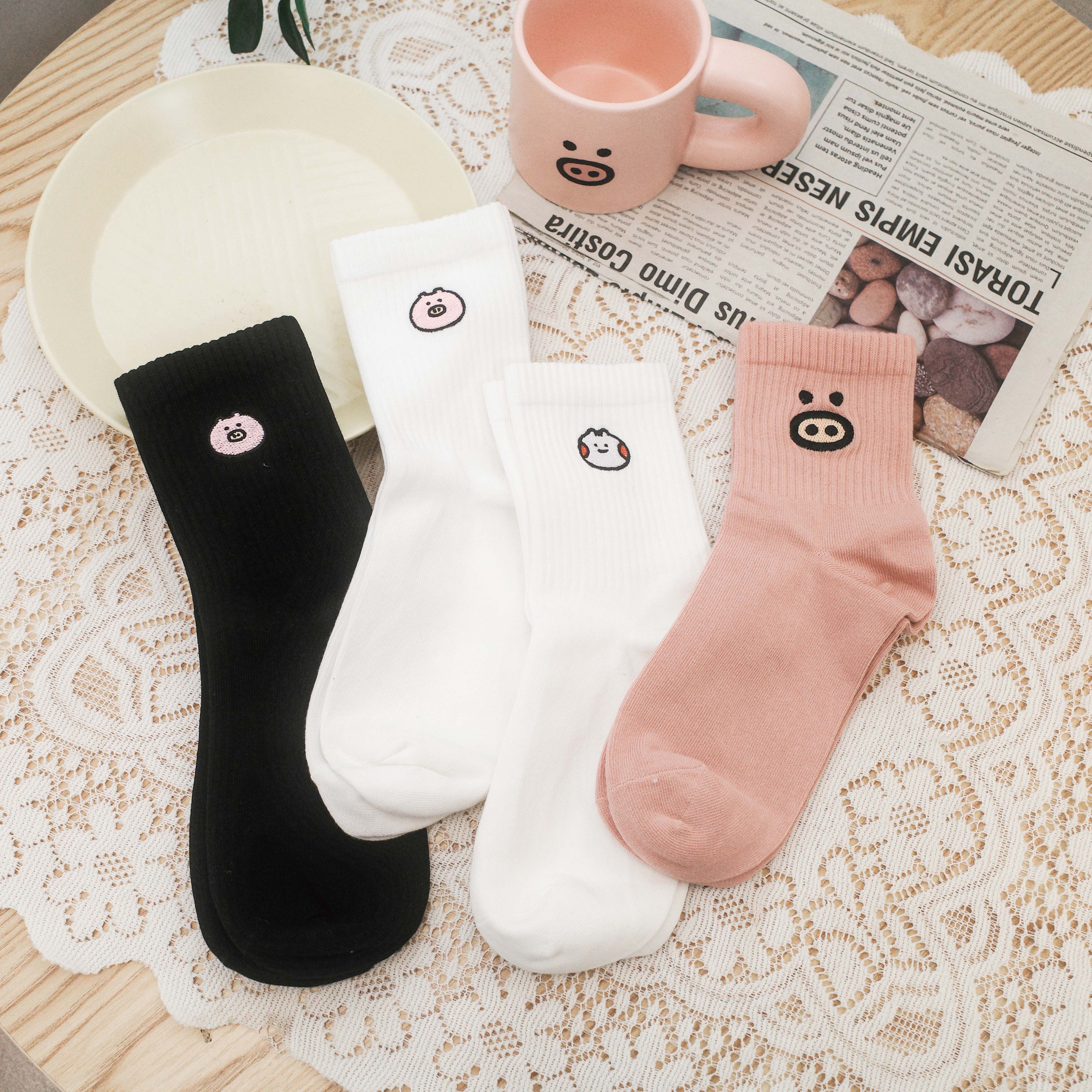 小喵we 刺繡純棉襪