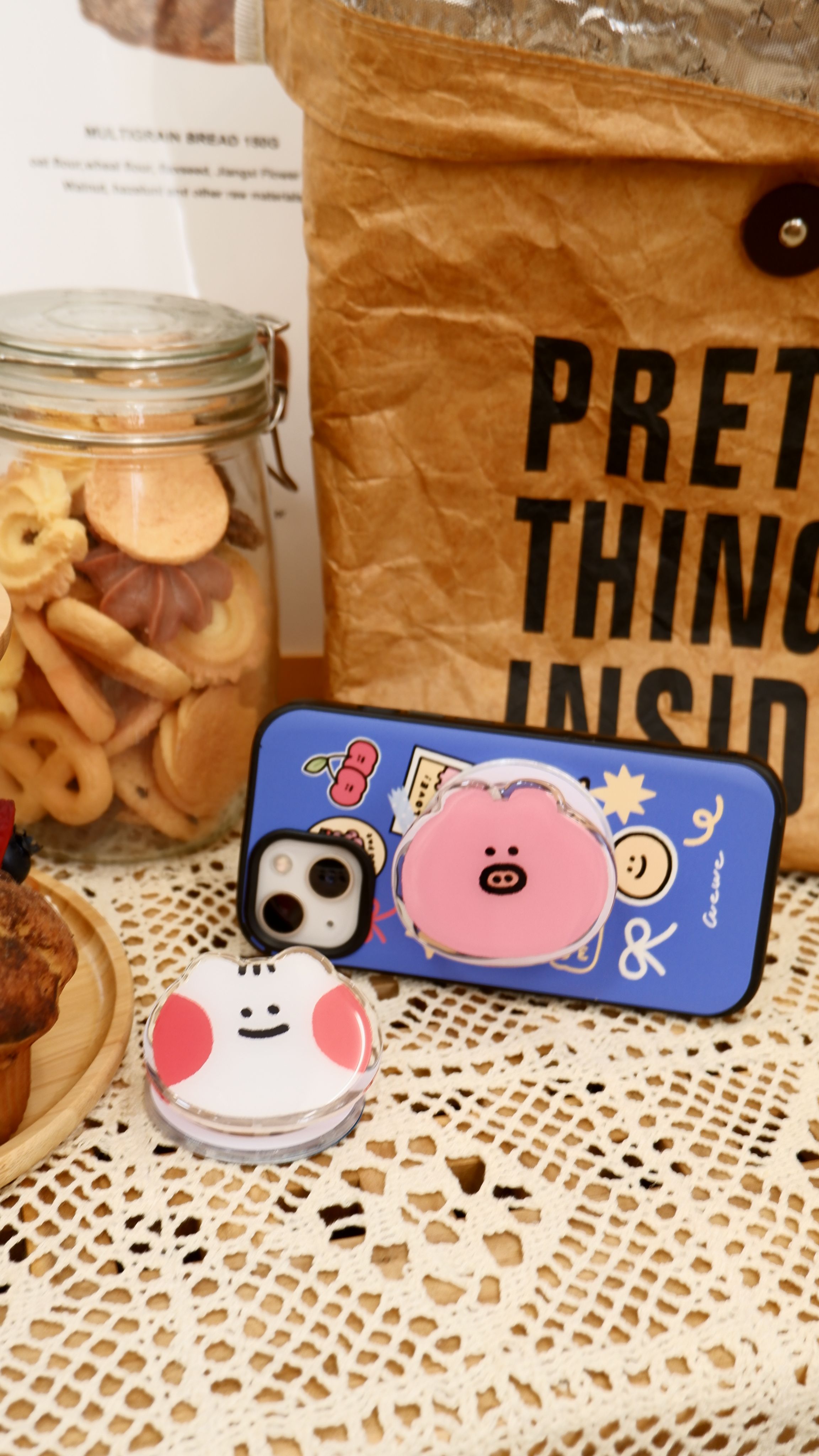 磁吸手機支架（皆附磁吸片）