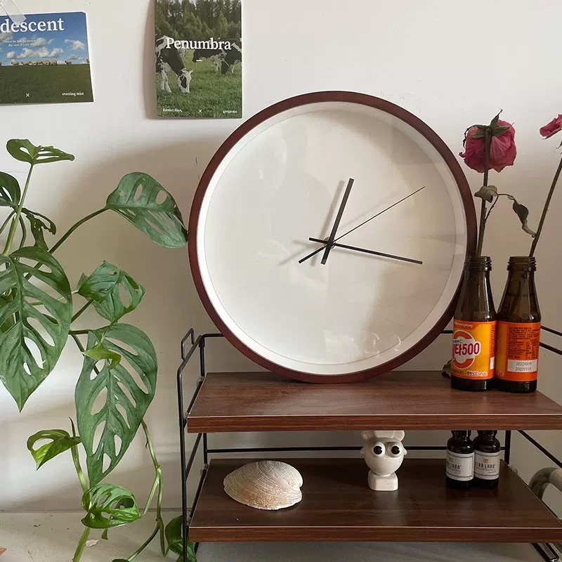 設計師 胡桃木 白邊框 圓形靜音 無字時鐘