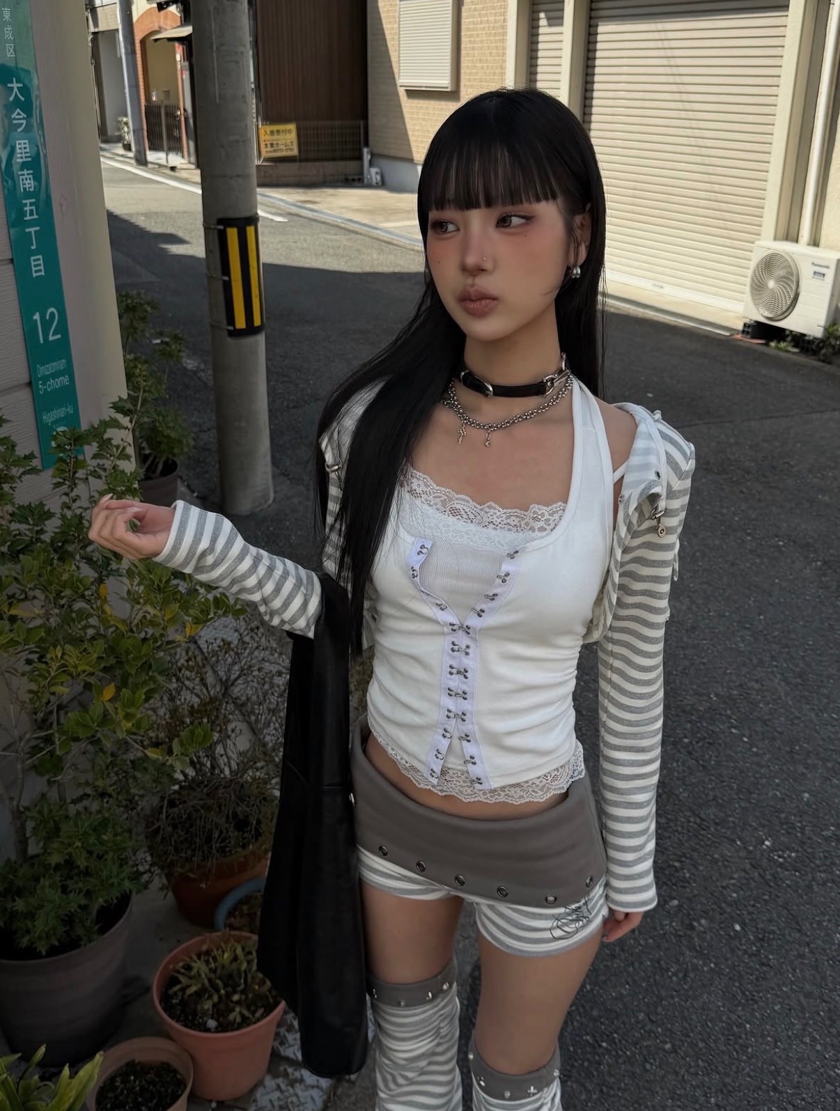 youthisyours繞脖綁帶背心