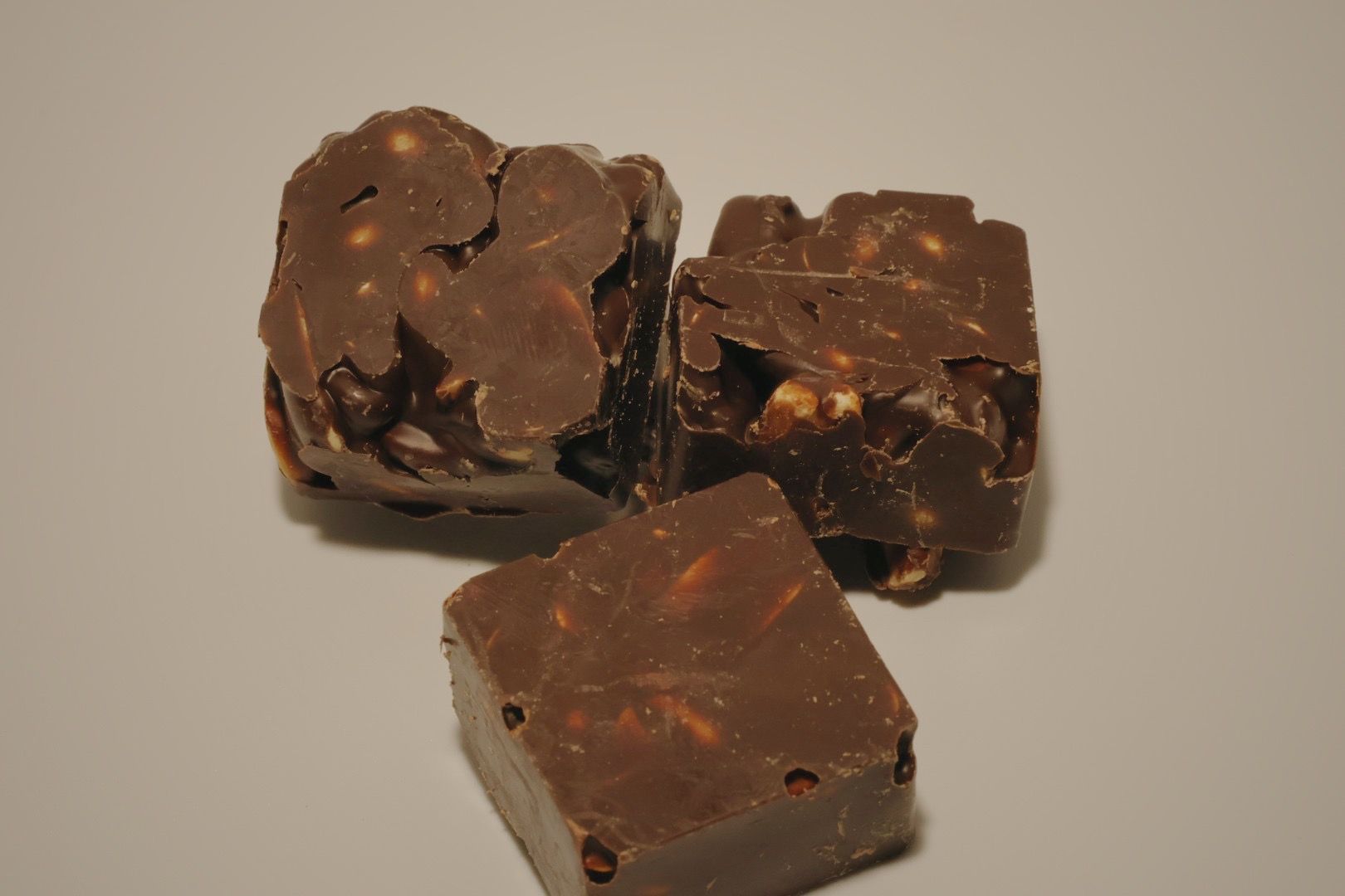 🌸強勢回歸🌸 55%  巧克力花生片