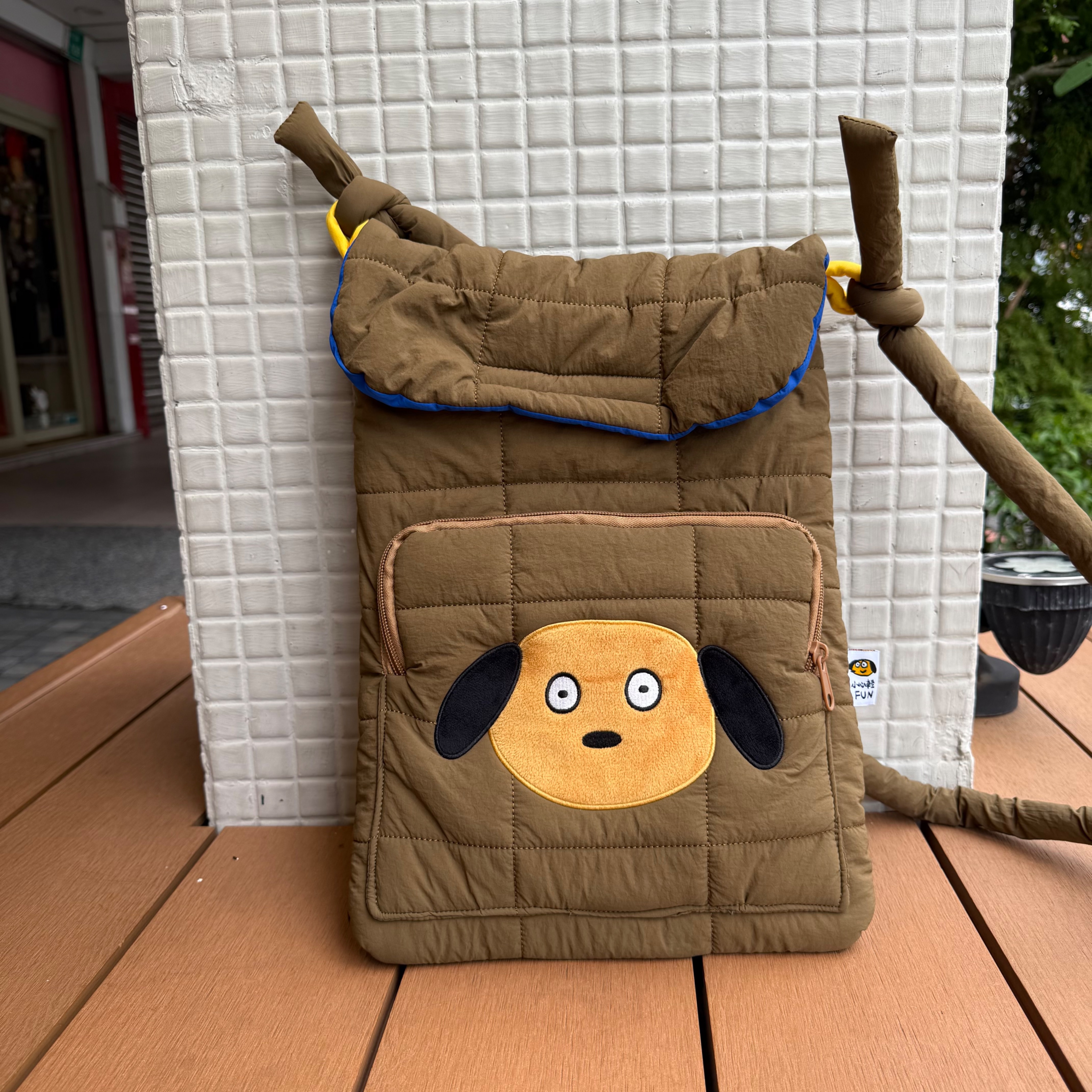 蓬蓬小狗筆電包（現貨庫存，售完不補）